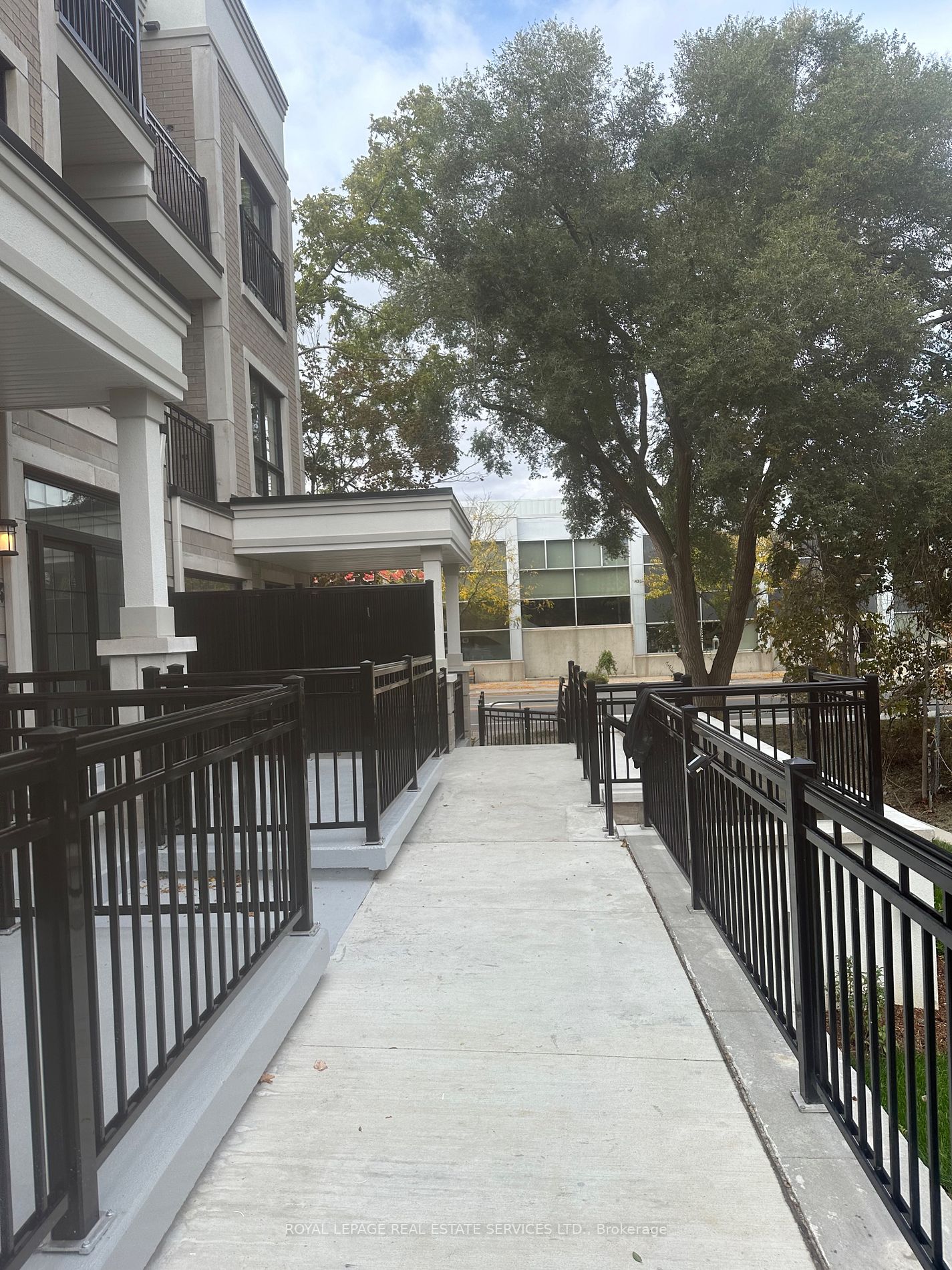 95 Brookfield Road, #15
