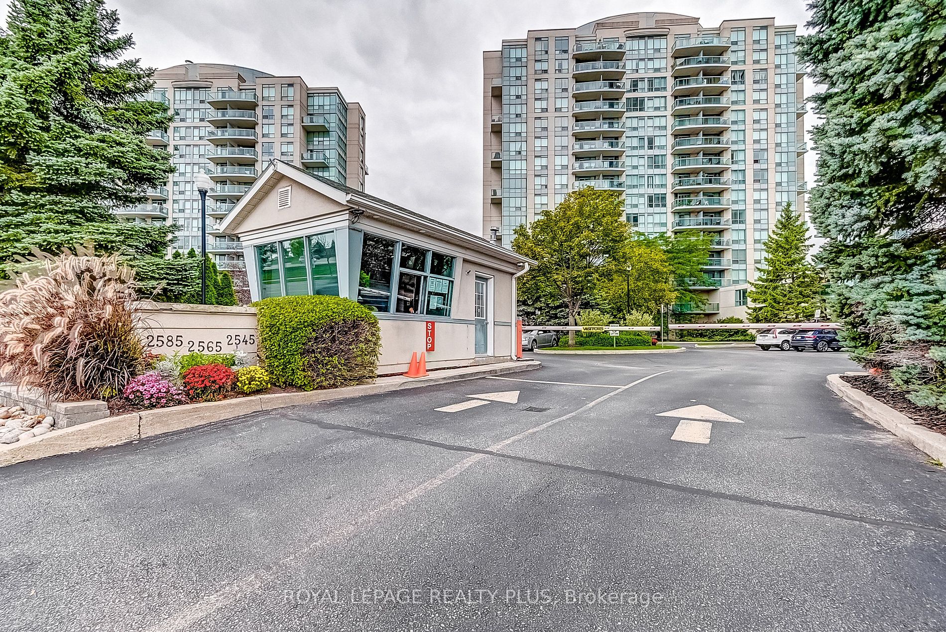 2565 Erin Centre Blvd, #508