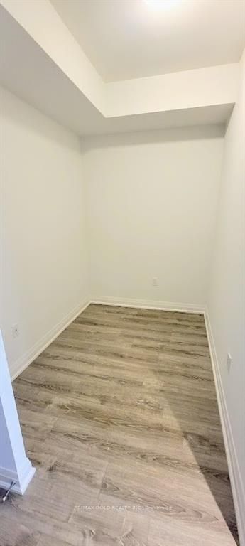 10 Gibbs Road, #1011