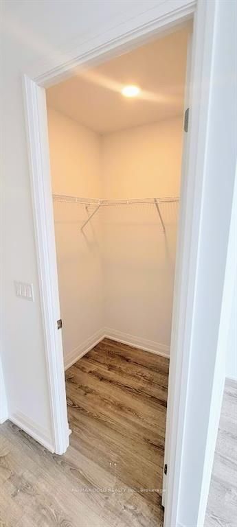 10 Gibbs Road, #1011