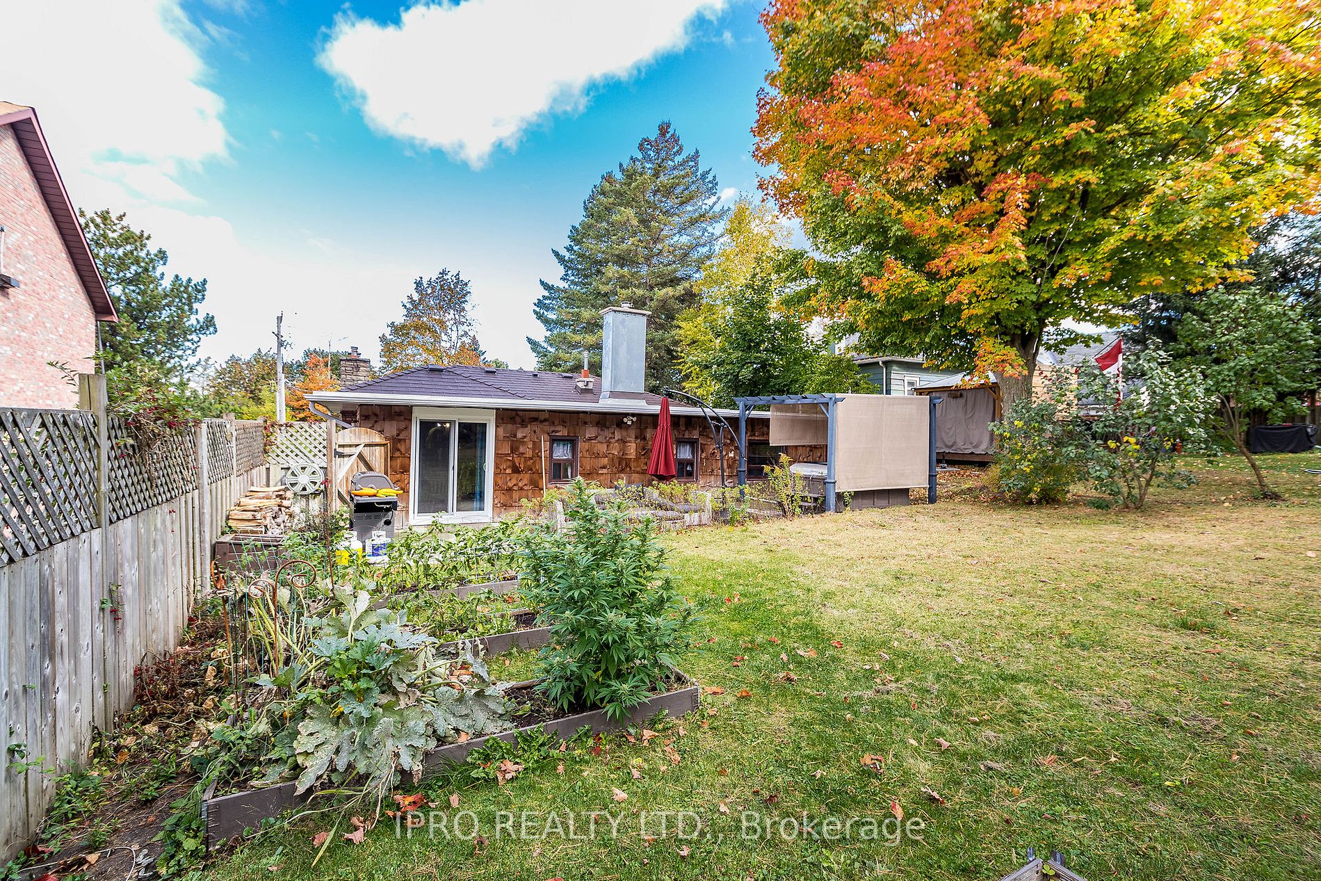 32 Victoria Avenue