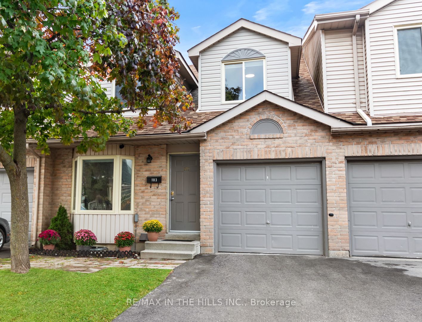 90 Lawrence Ave, #103