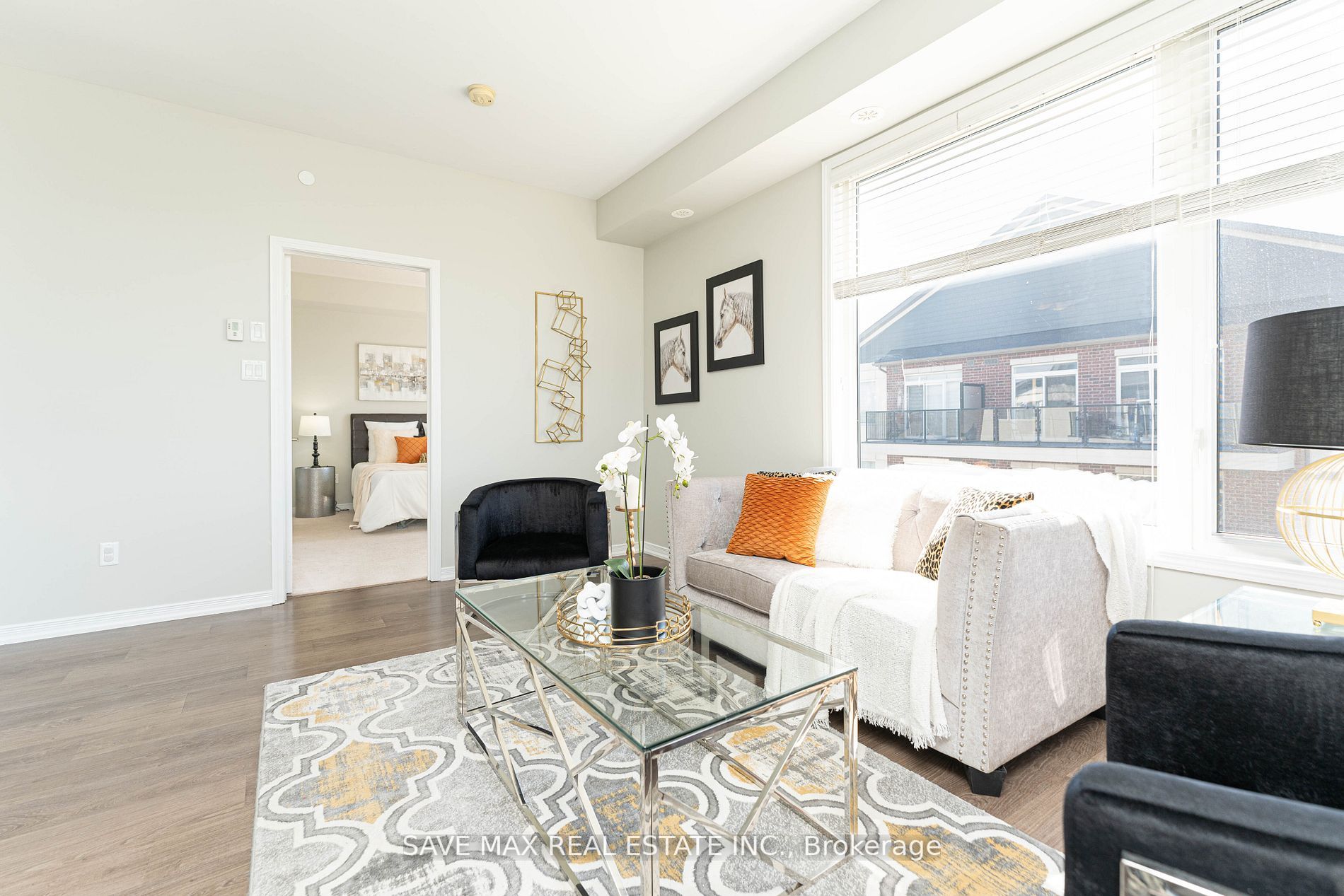 54 Sky Harbour Dr, #404