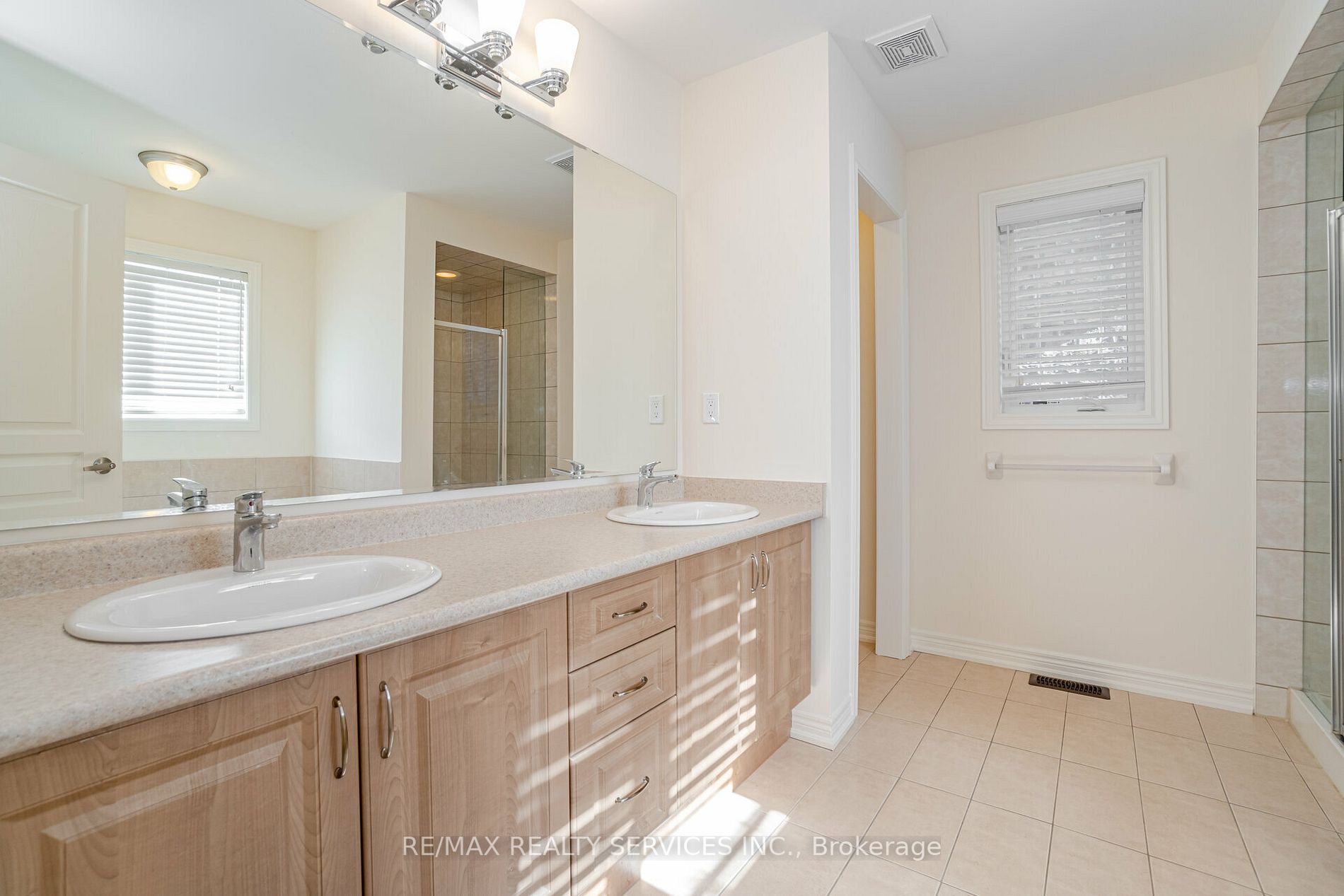 127 Squire Ellis Drive