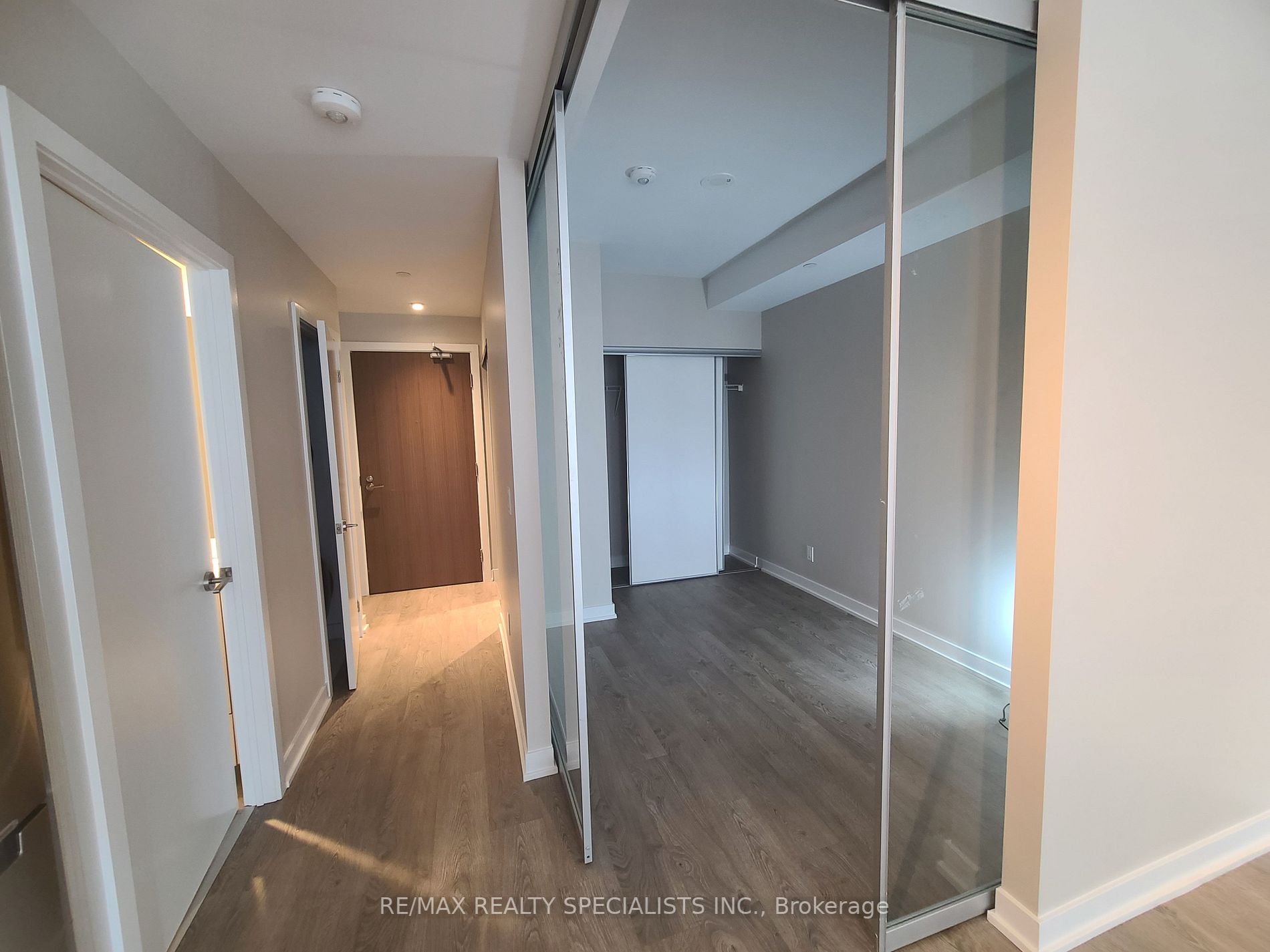 1926 Lakeshore Blvd, #3710