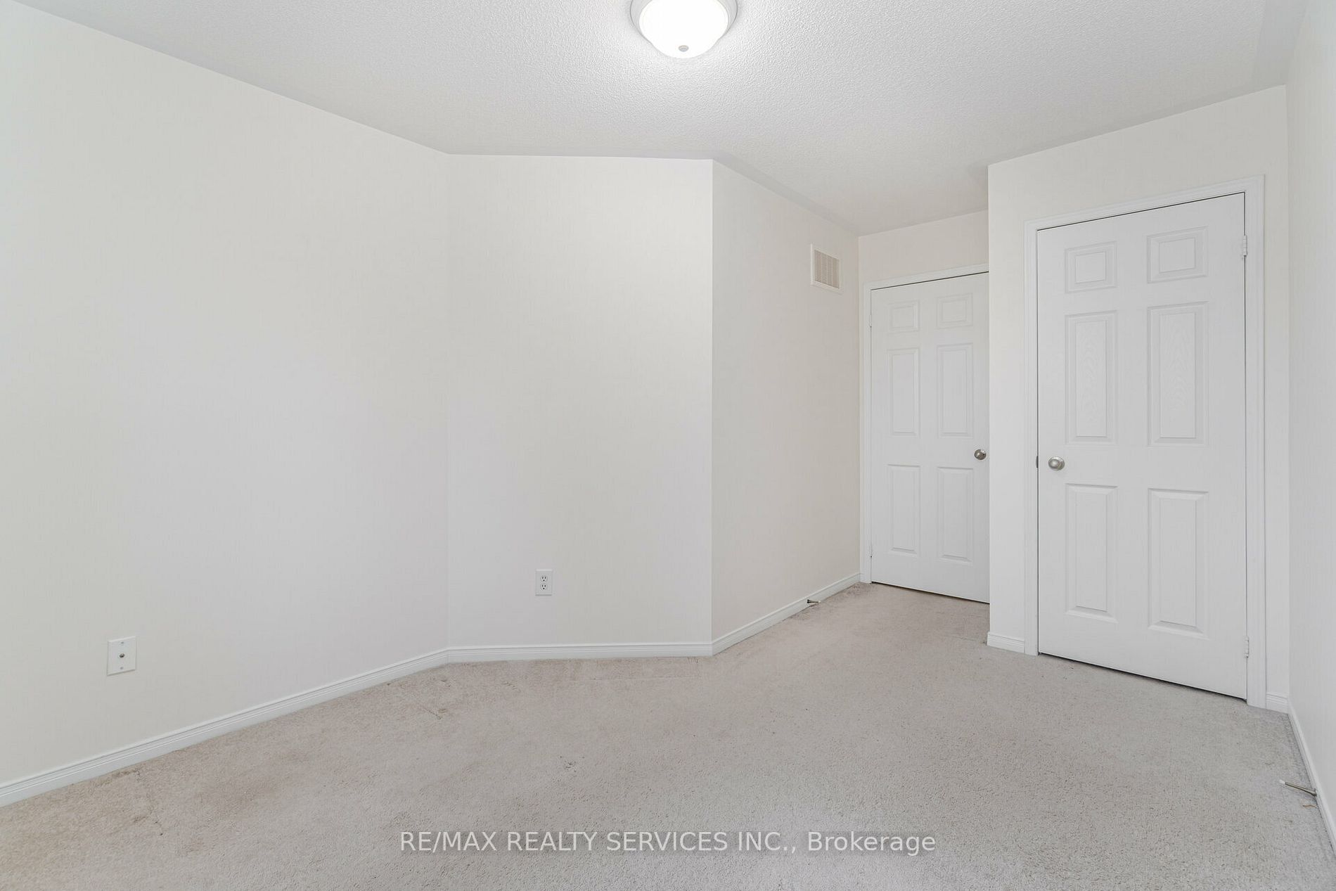 5255 Palmetto Pl, #126