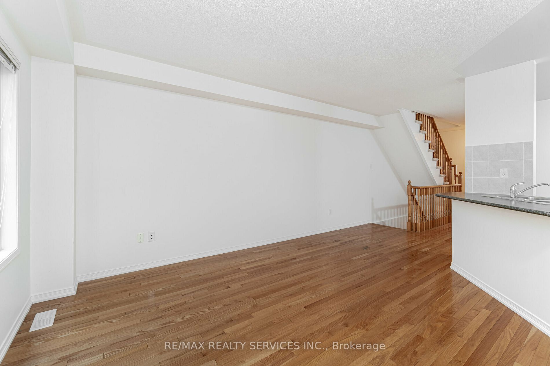 5255 Palmetto Pl, #126