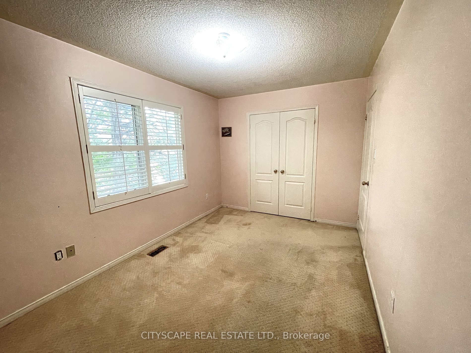 5230 Glen Erin Dr, #57