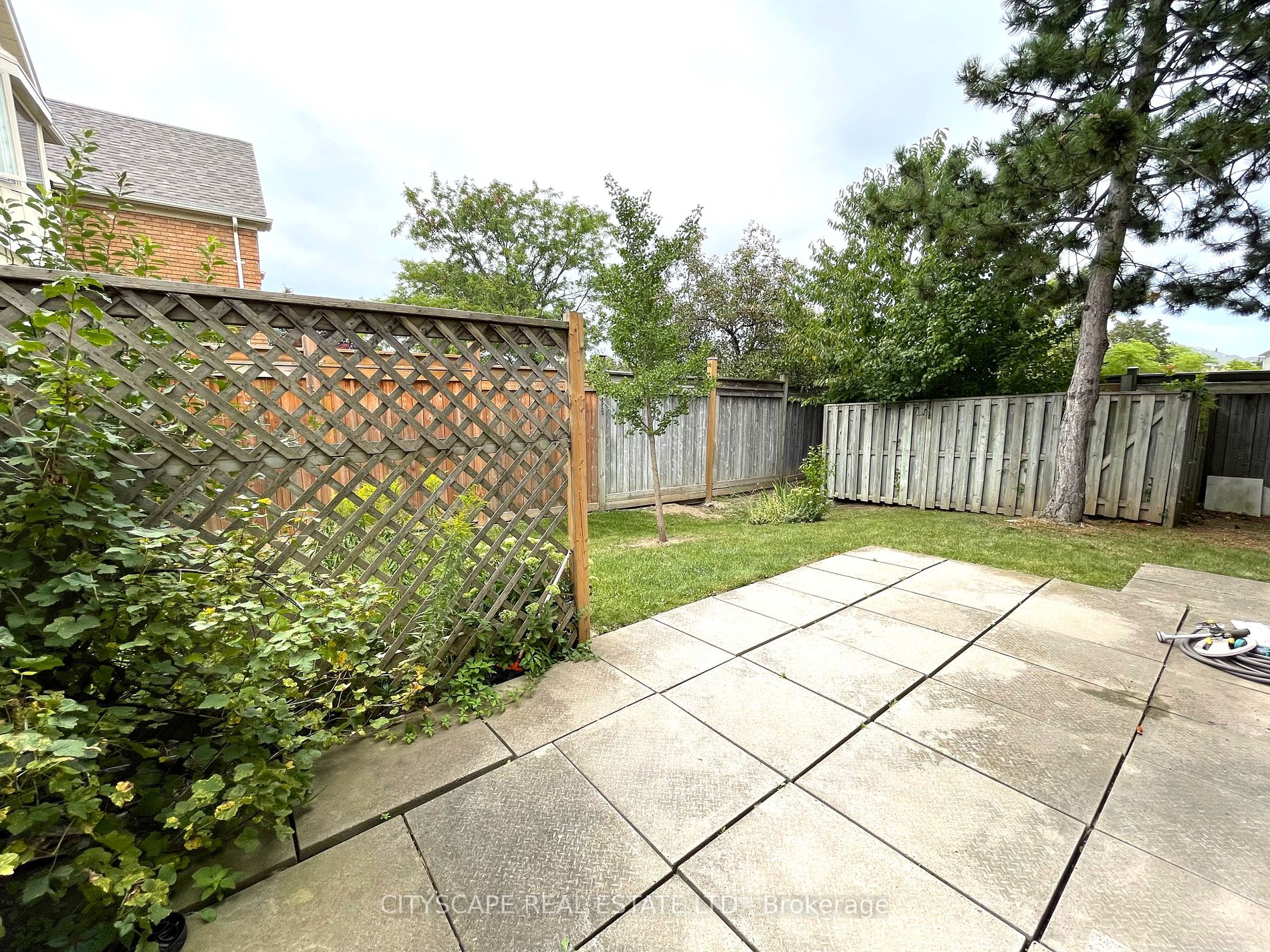 5230 Glen Erin Dr, #57