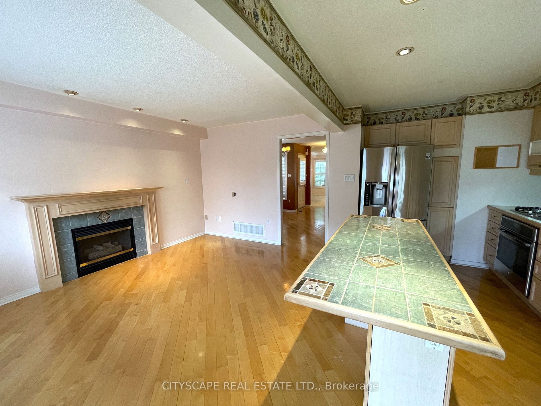 5230 Glen Erin Dr, #57