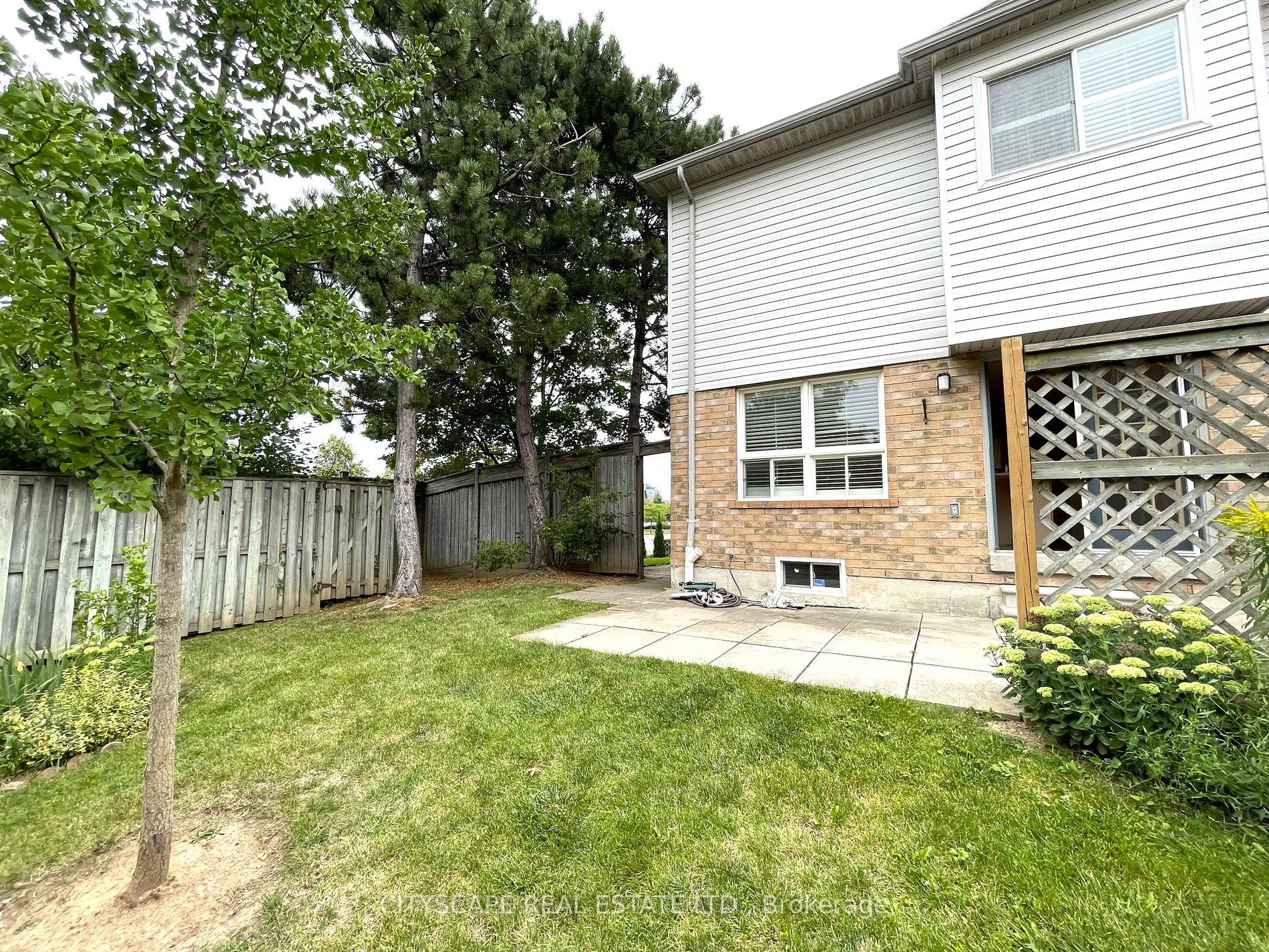 5230 Glen Erin Dr, #57
