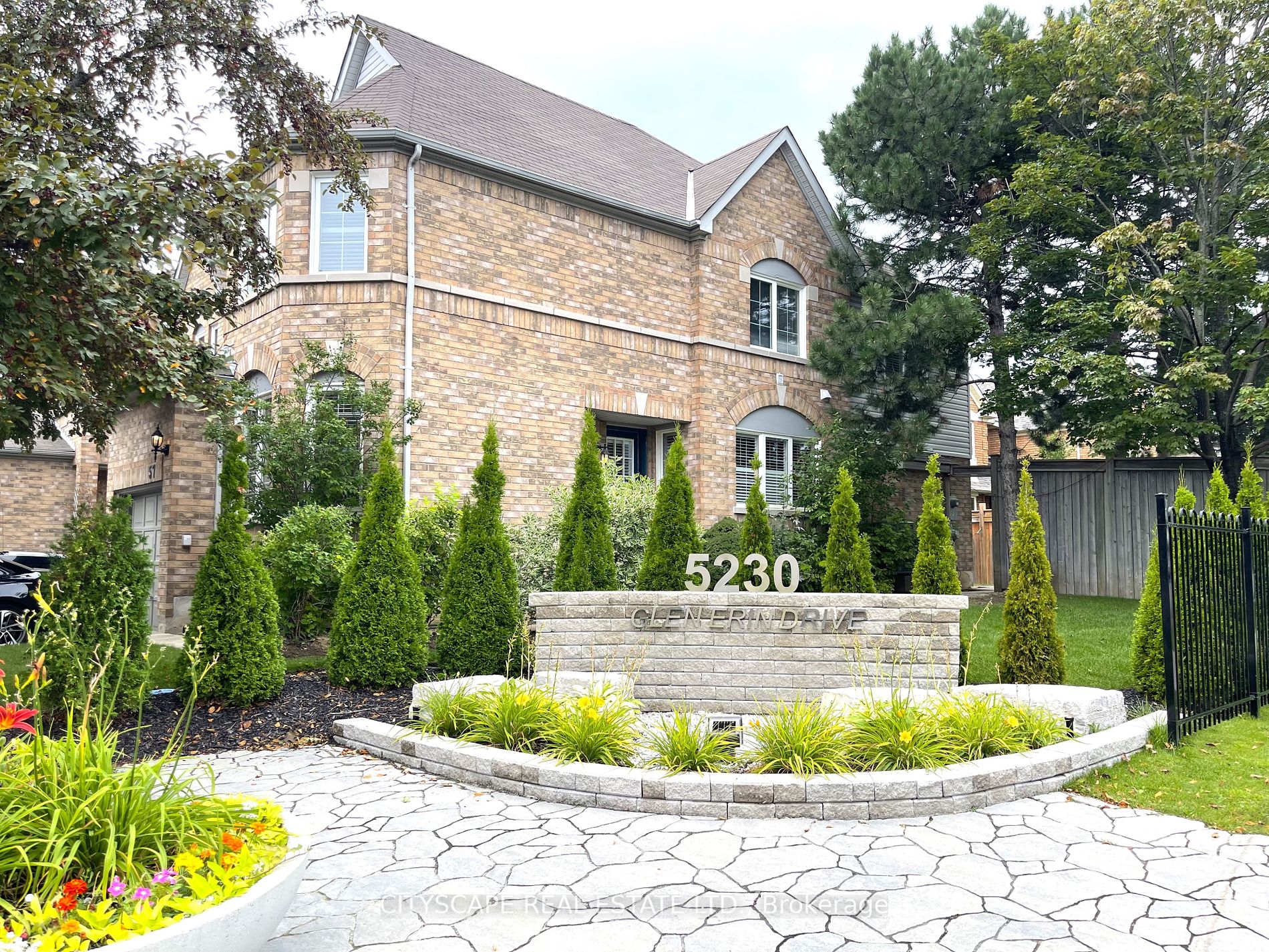 5230 Glen Erin Dr, #57