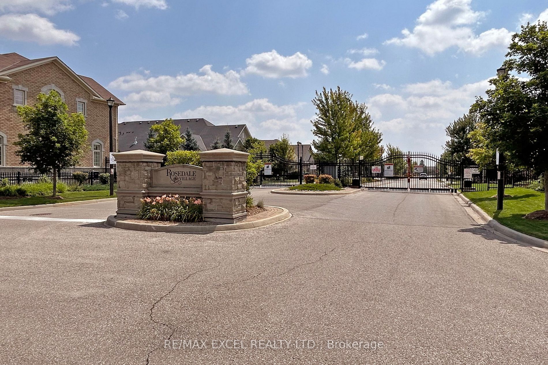 30 Via Rosedale N, #110