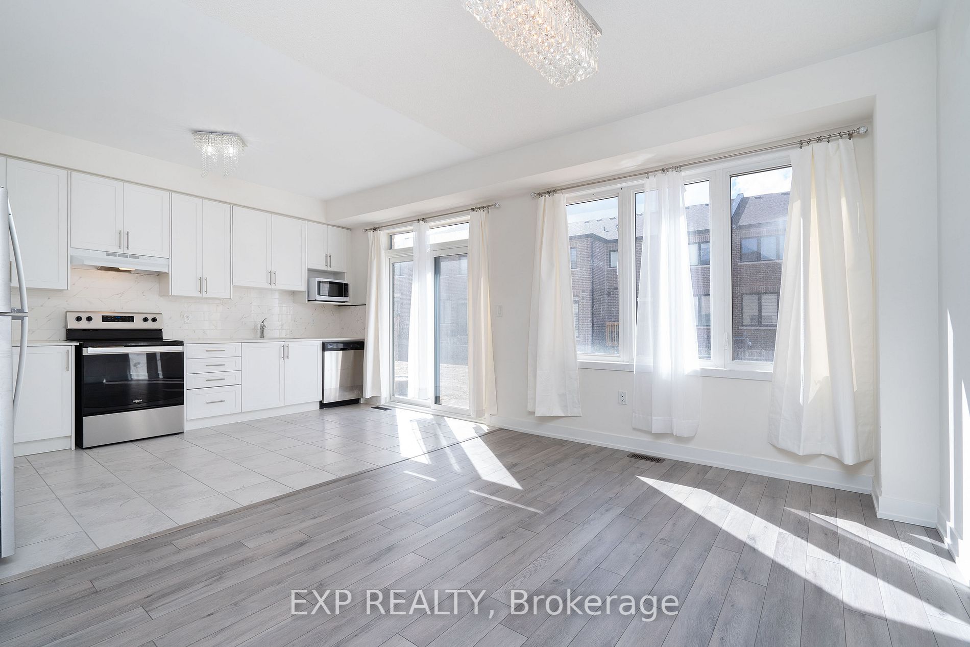 1554 Labine Pt