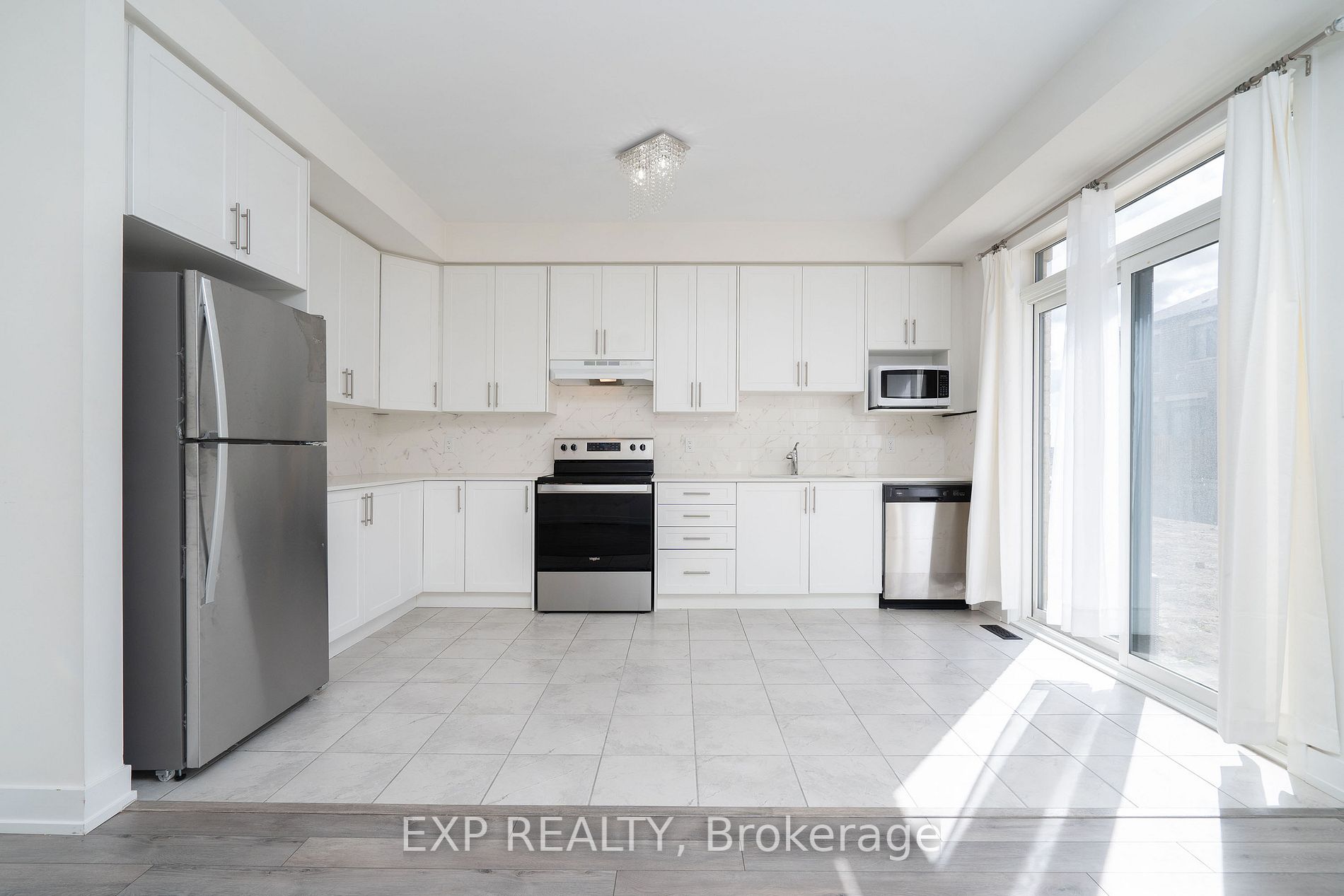 1554 Labine Pt