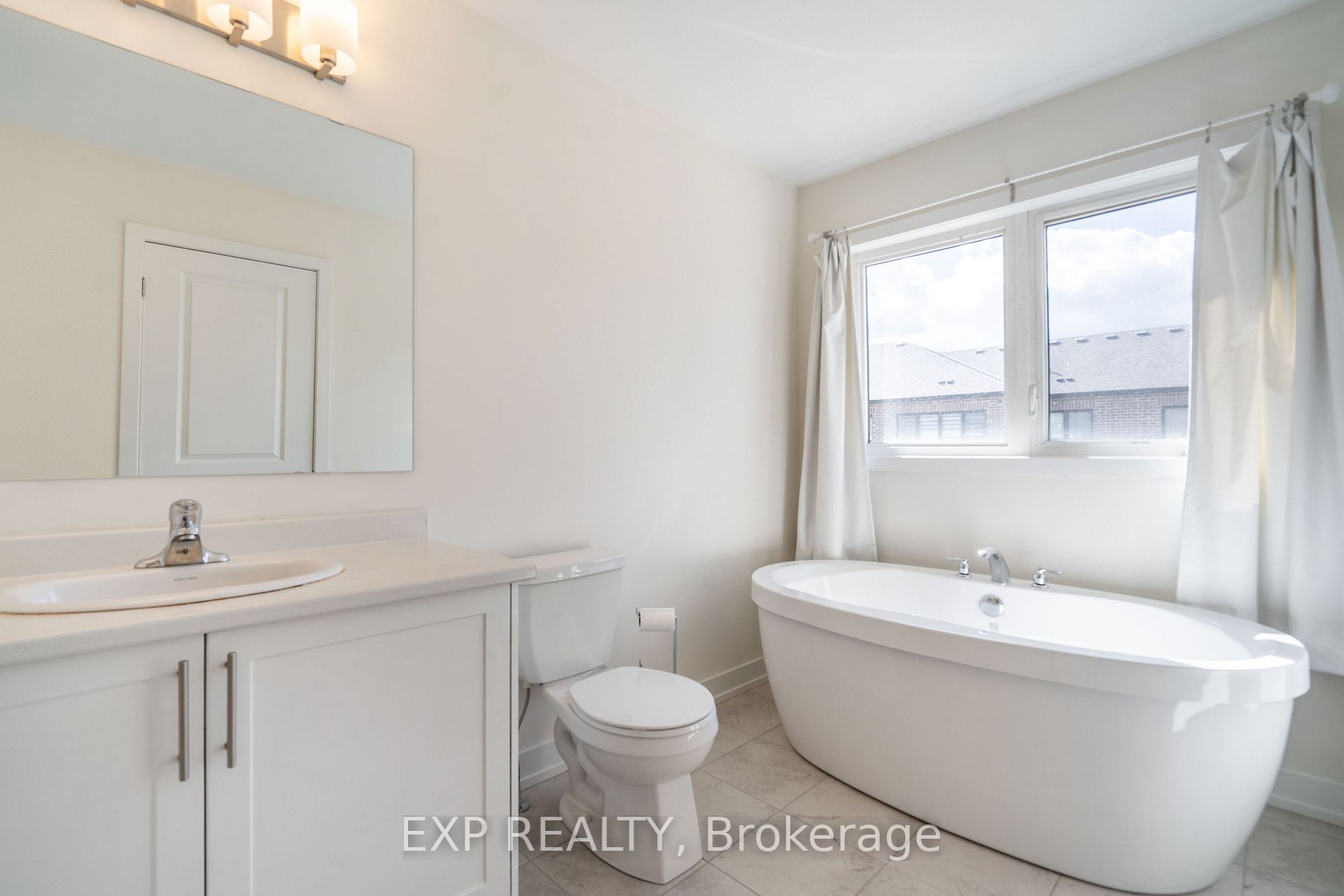 1554 Labine Pt