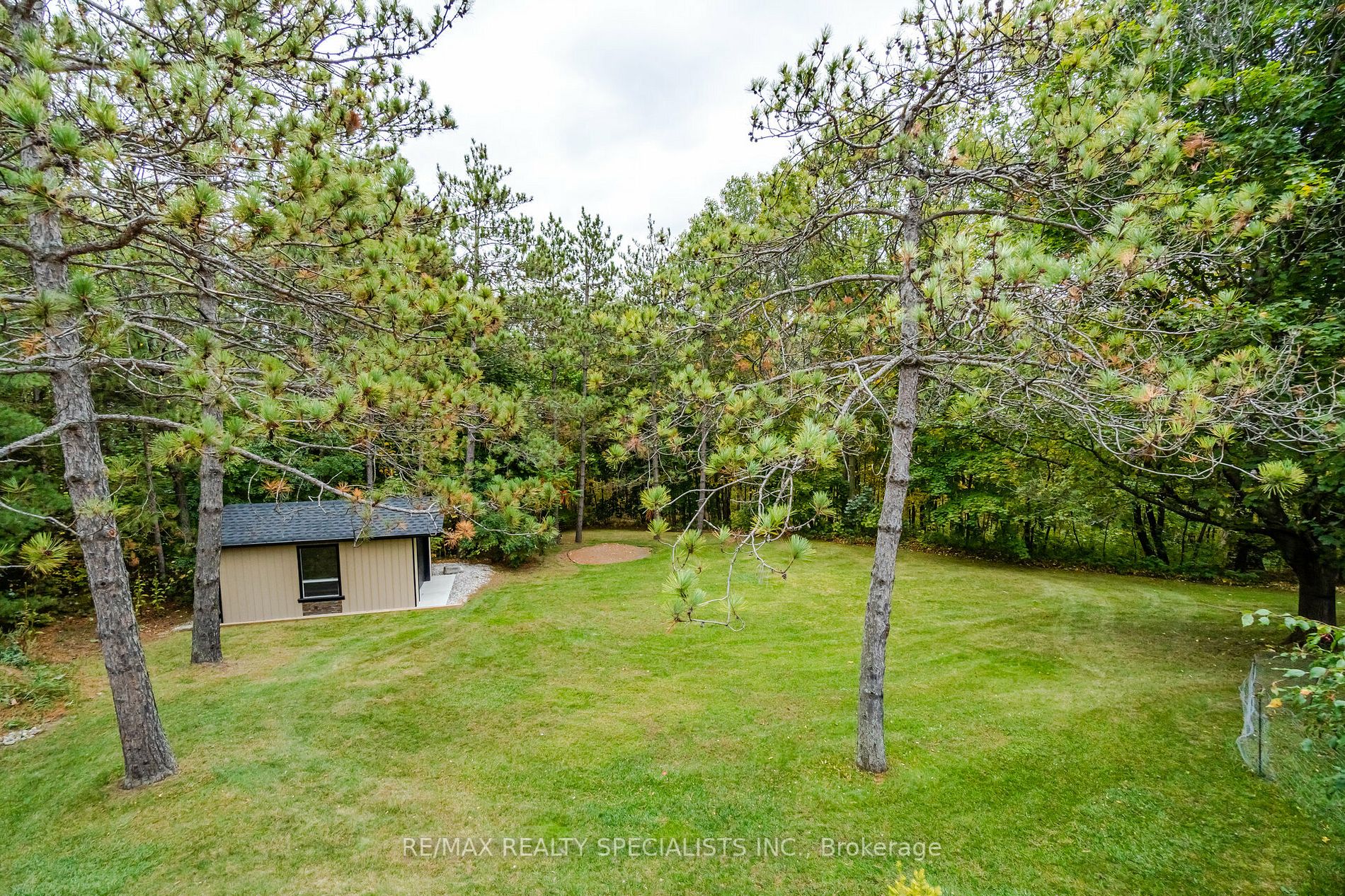 44 Gibson Lake Dr