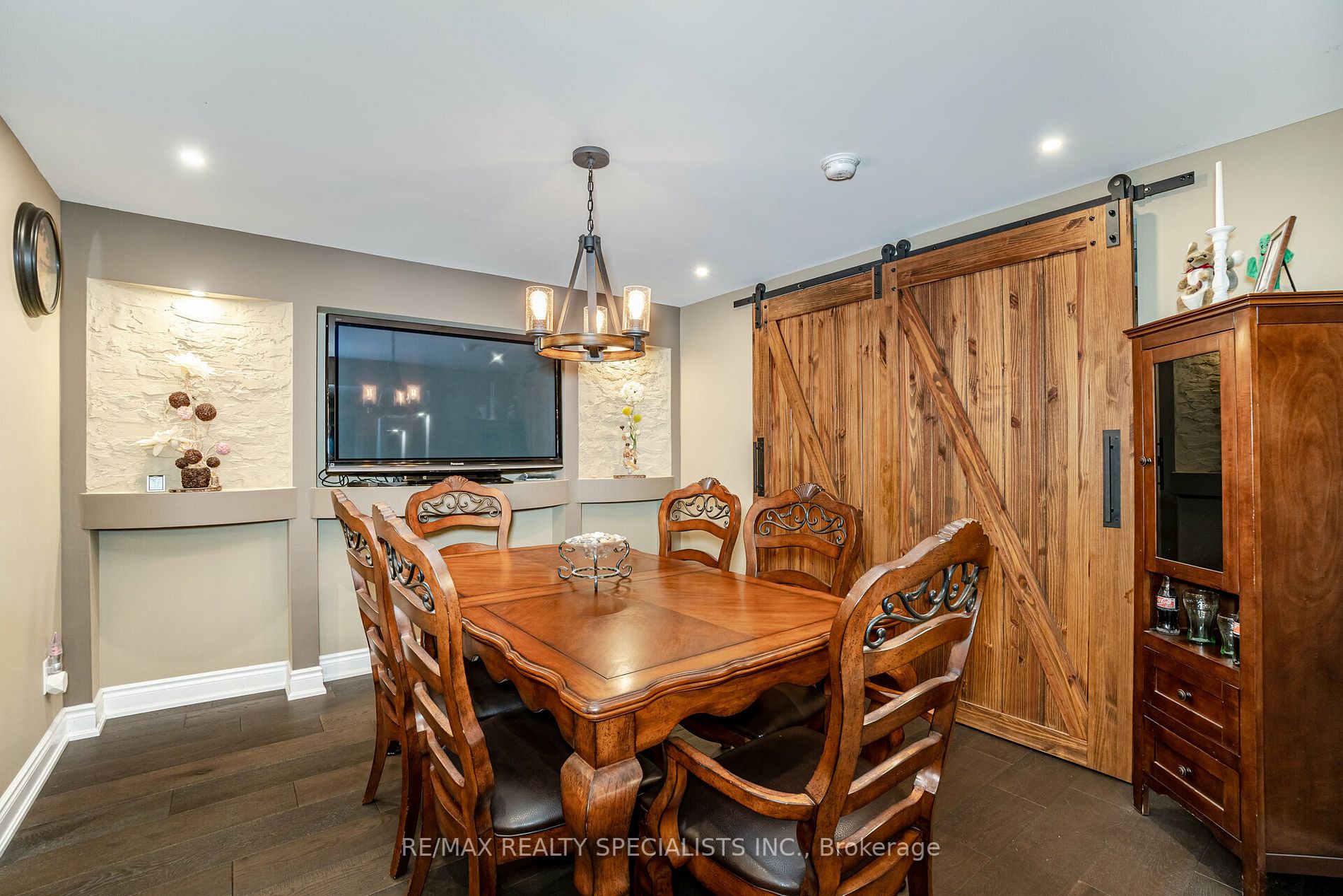 44 Gibson Lake Dr