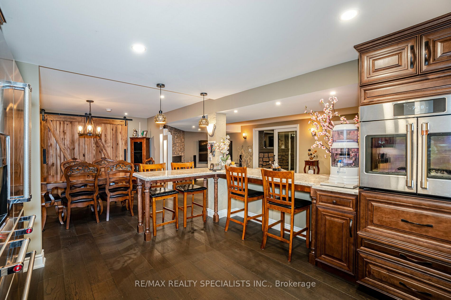 44 Gibson Lake Dr