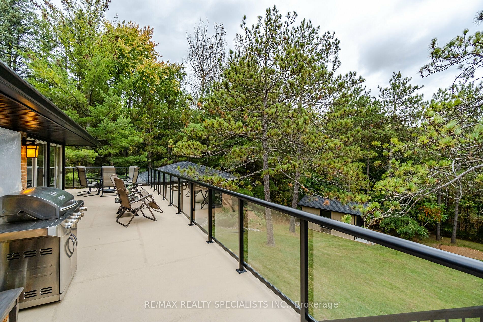 44 Gibson Lake Dr