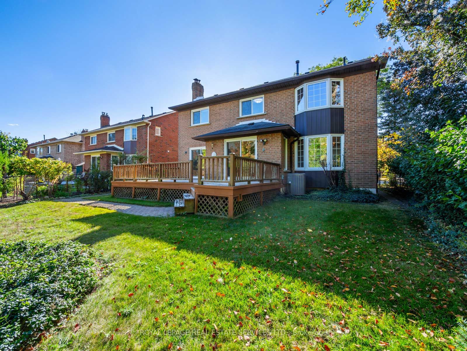 3955 Glamis Crt