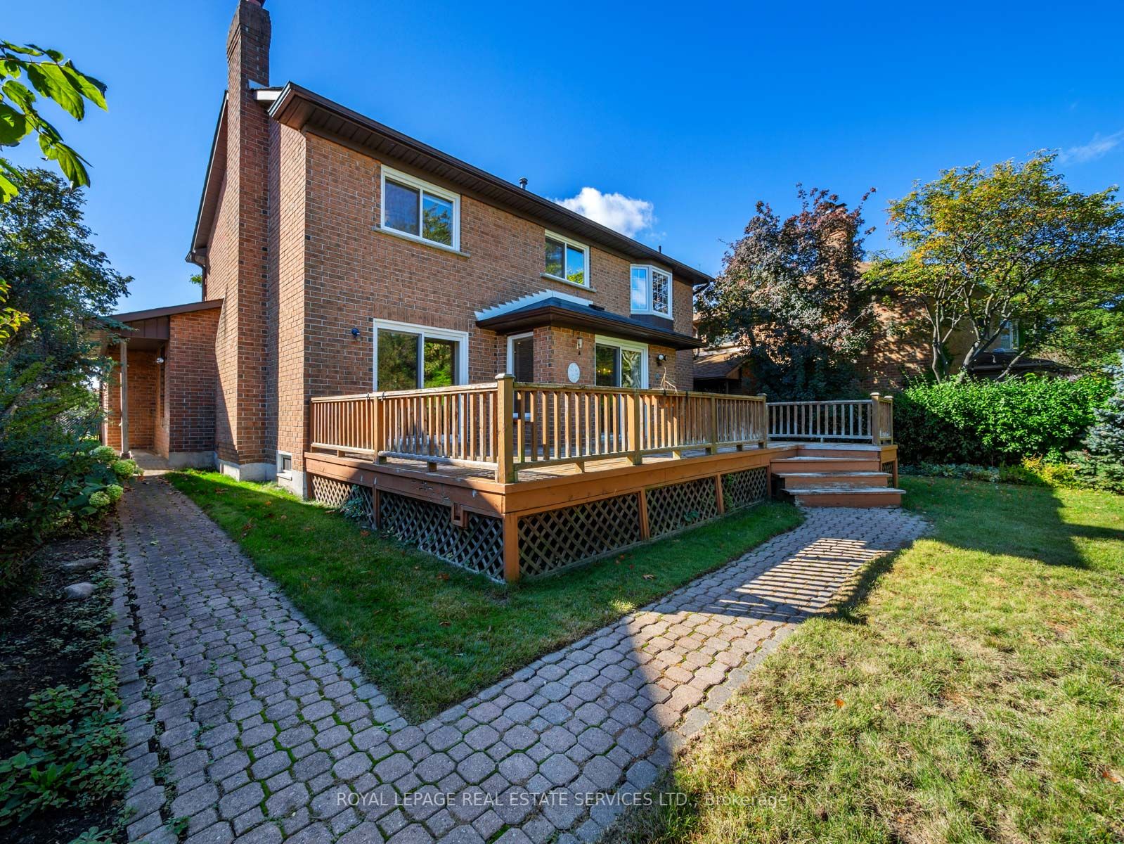 3955 Glamis Crt
