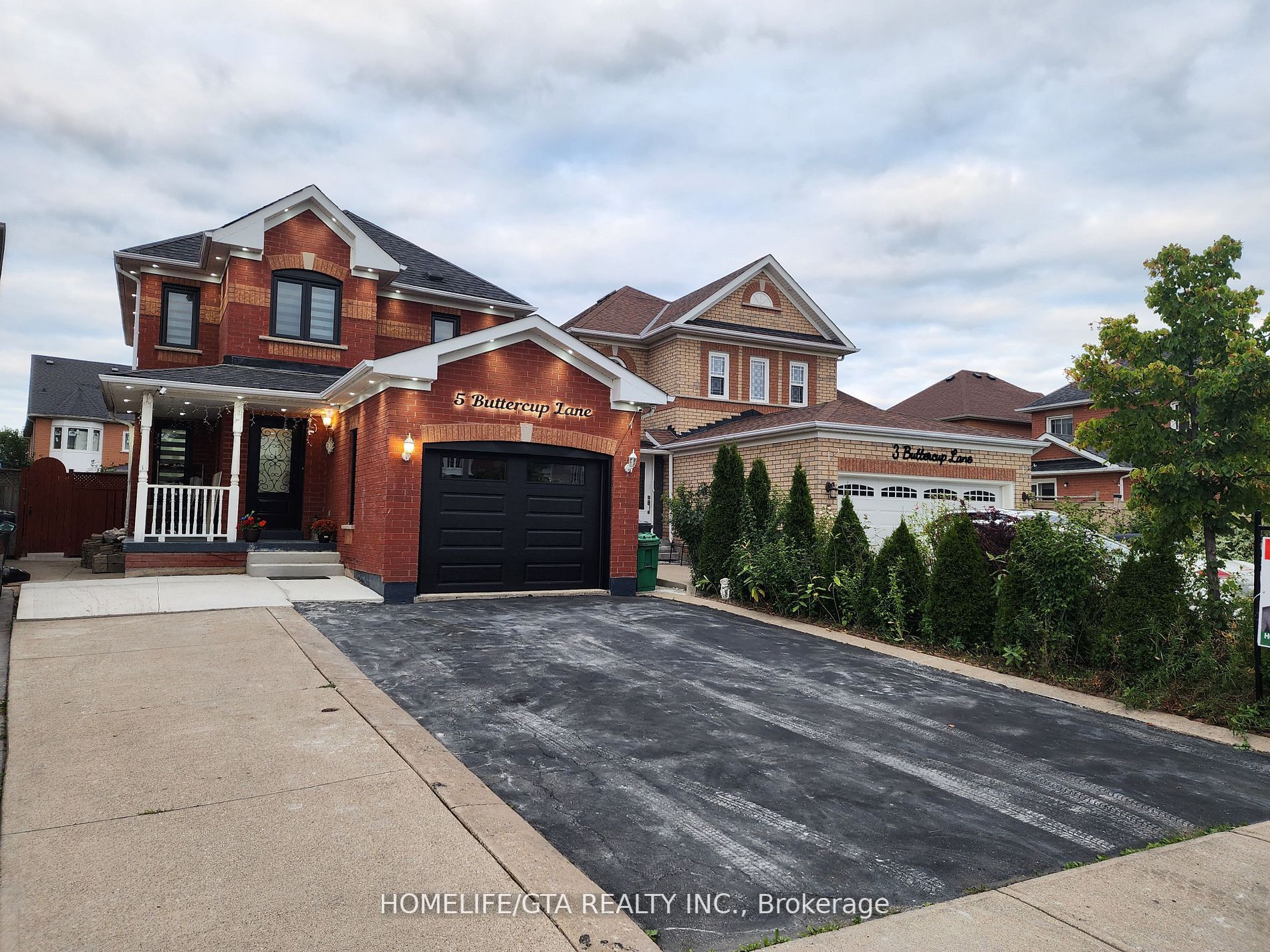 5 Buttercup Lane