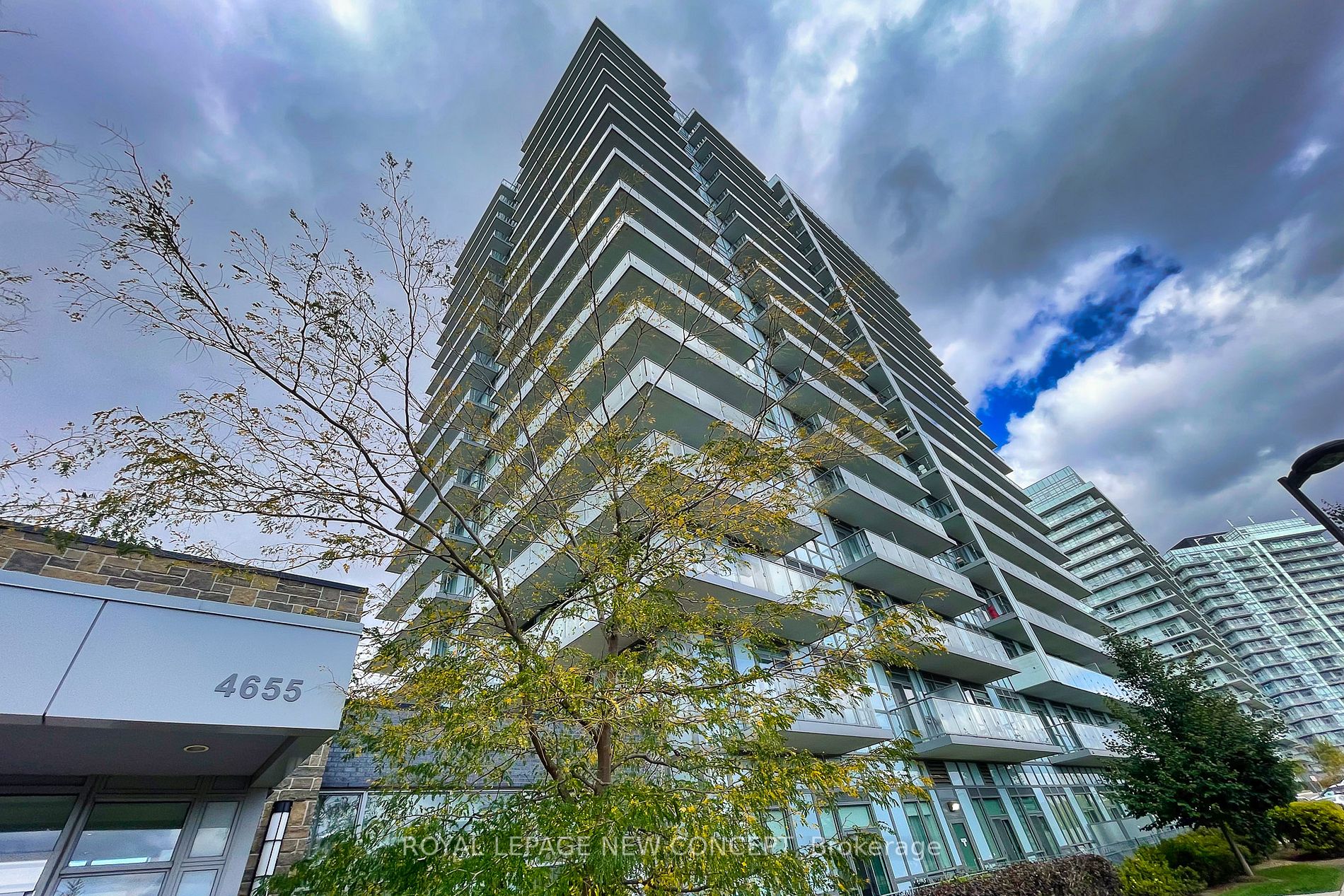 4655 Glen Erin Dr, #Ph06