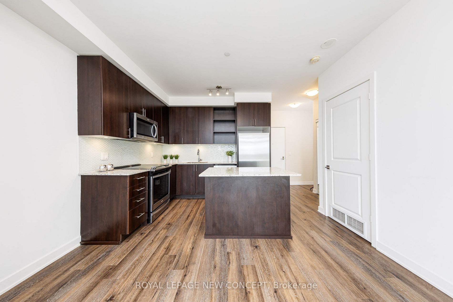 4655 Glen Erin Dr, #Ph06