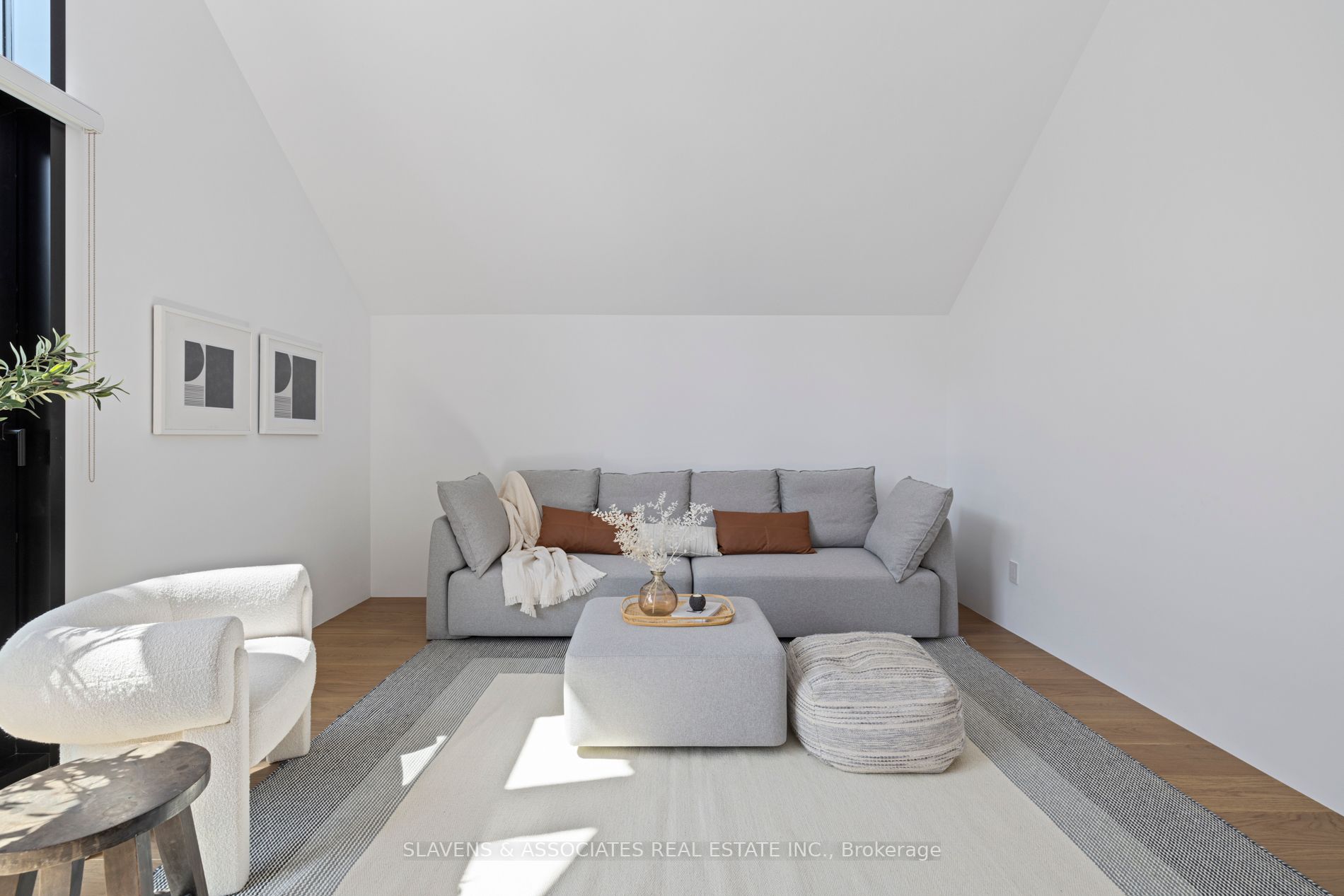 38 Ravensbourne Cres