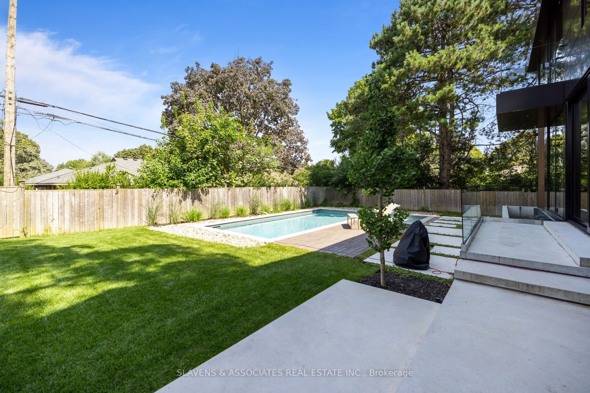 38 Ravensbourne Cres