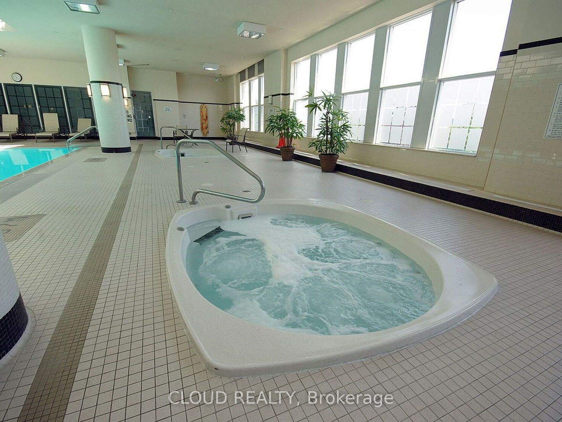 35 Kingsbridge Garden Circle, #701