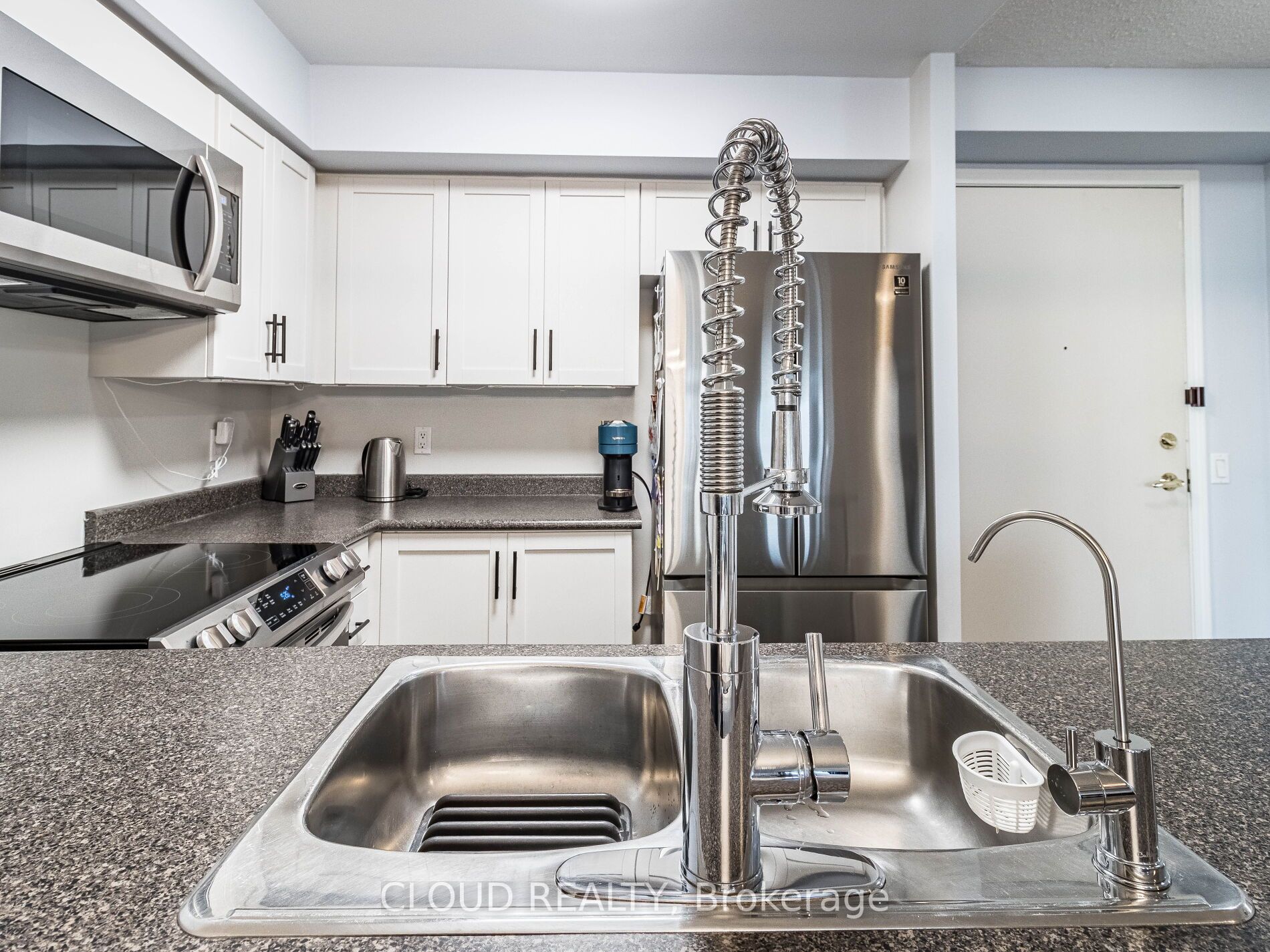 35 Kingsbridge Garden Circle, #701