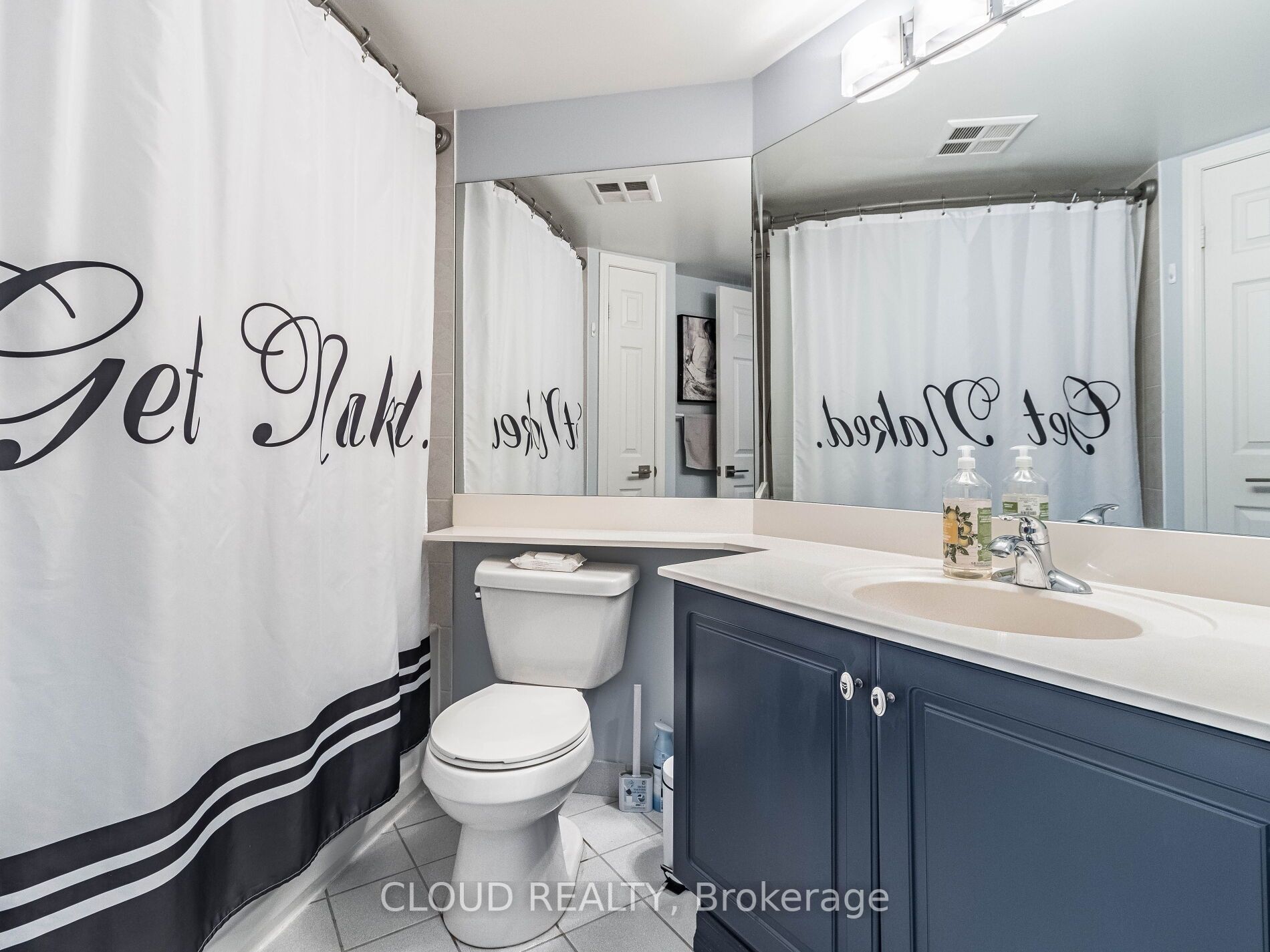 35 Kingsbridge Garden Circle, #701