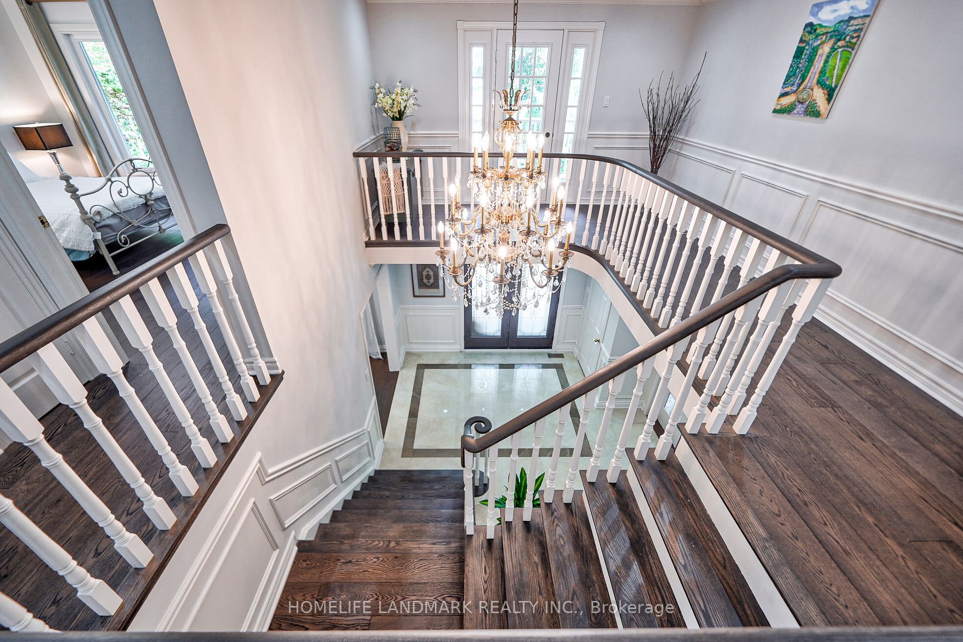 352 Maple Grove Dr