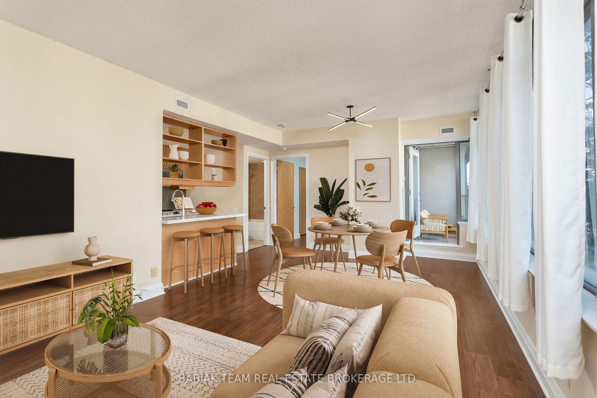 383 Ellis Park Rd, #605