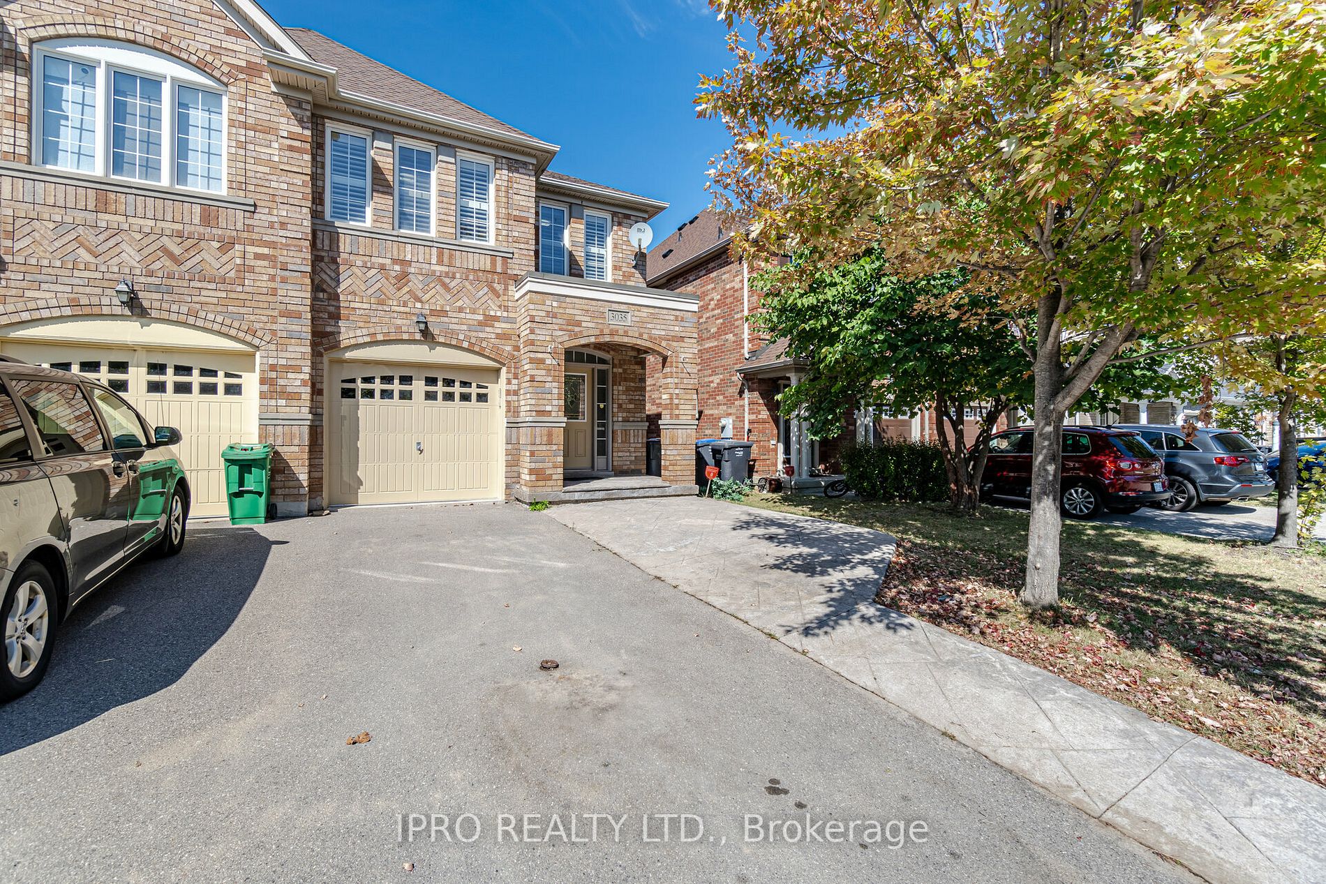 3035 Mission Hill Dr