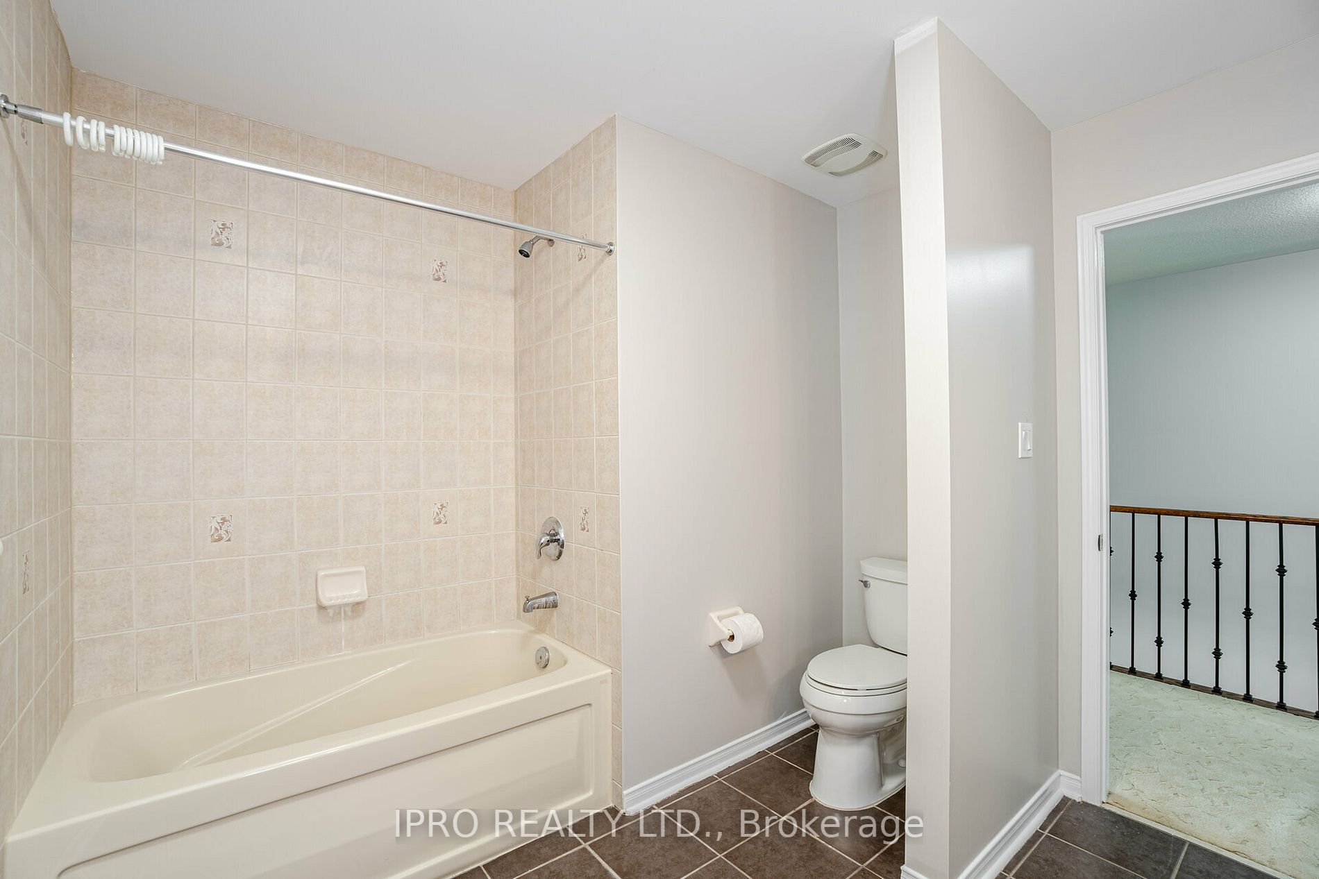 3035 Mission Hill Dr