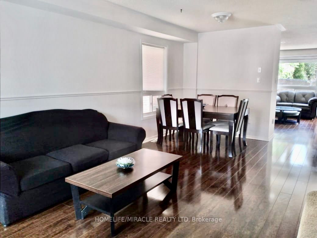 75 Saintsbury Cres