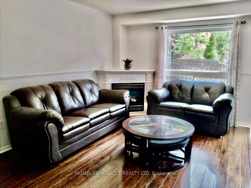 75 Saintsbury Cres