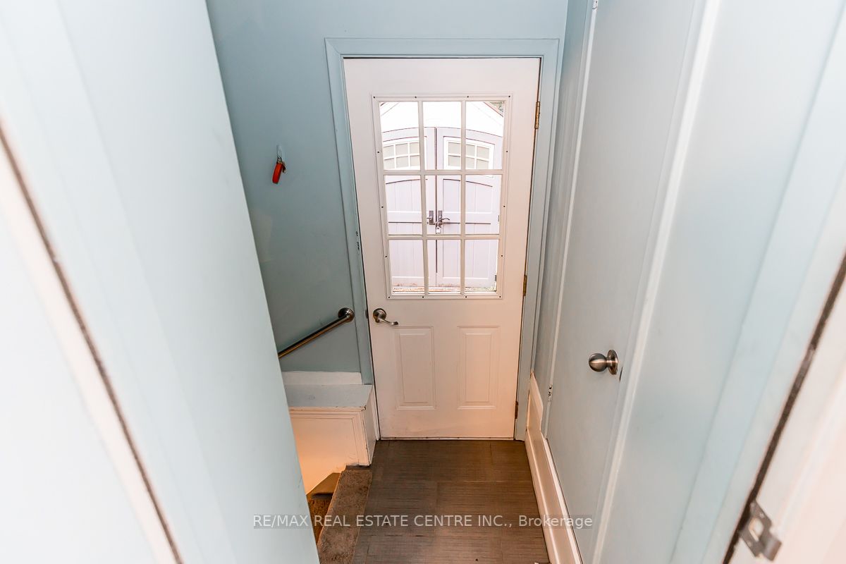 17257 Old Main Street