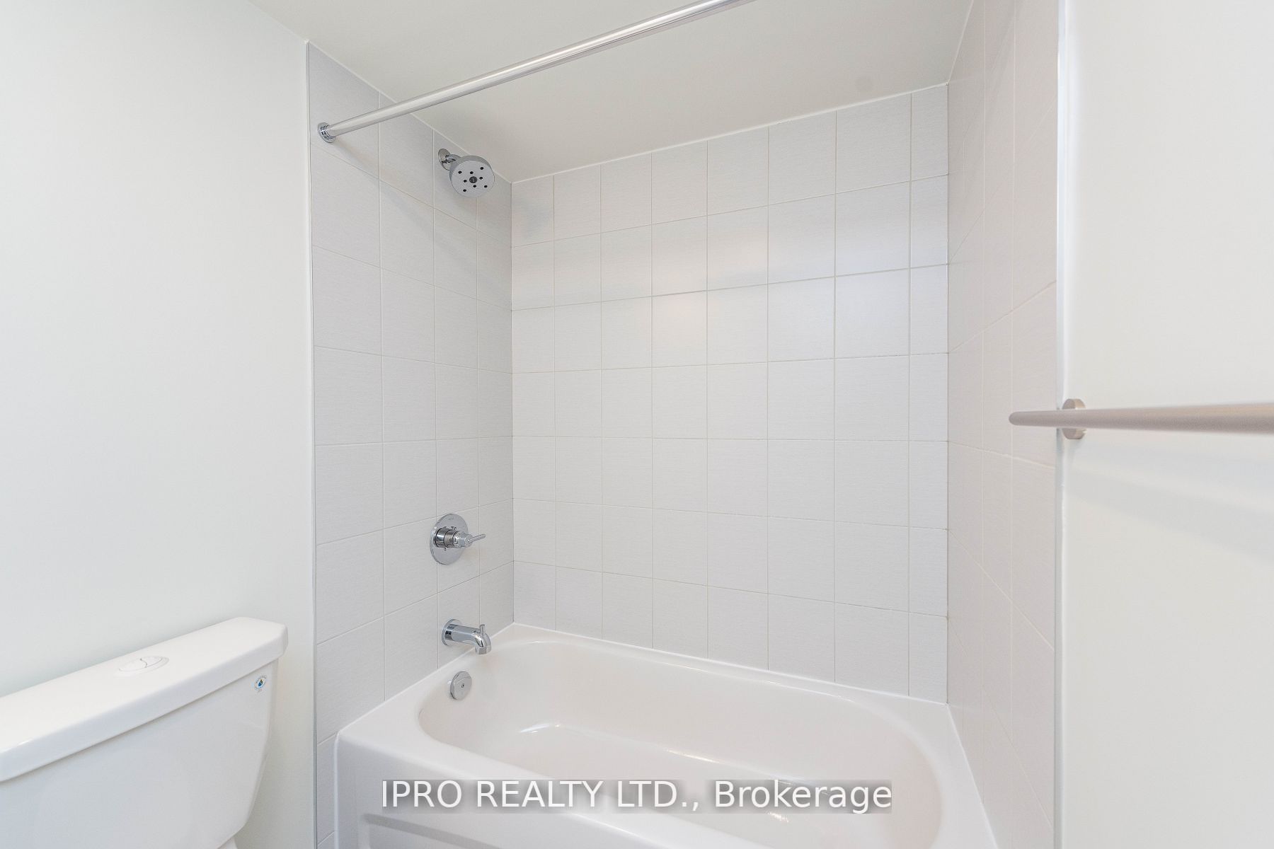10 Wilby Cres, #1404