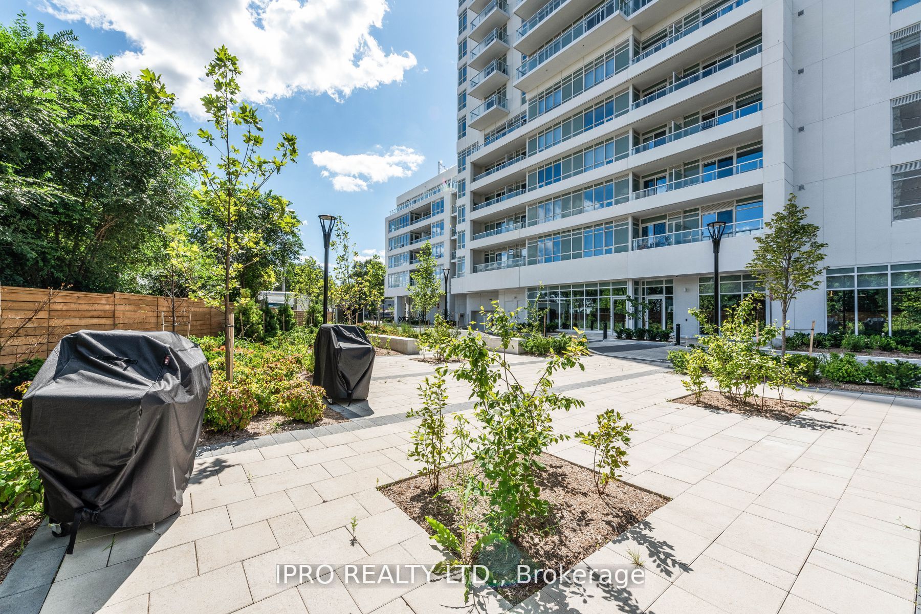 10 Wilby Cres, #1404