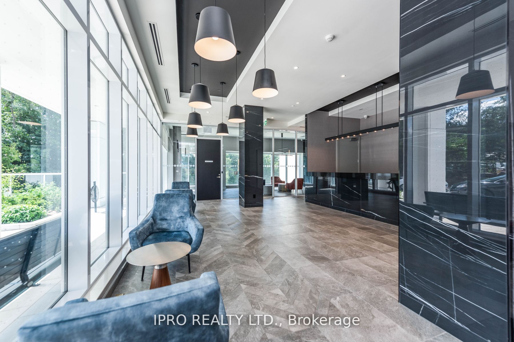 10 Wilby Cres, #1404