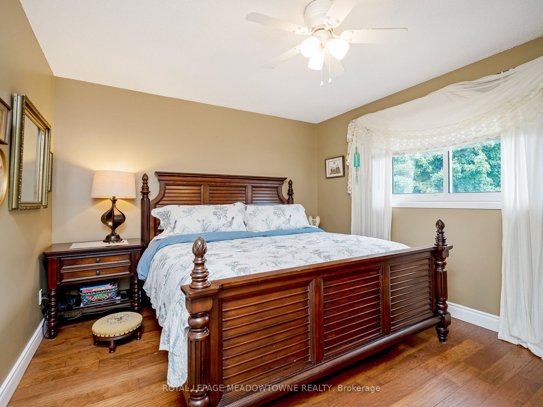 24 Hillside Dr
