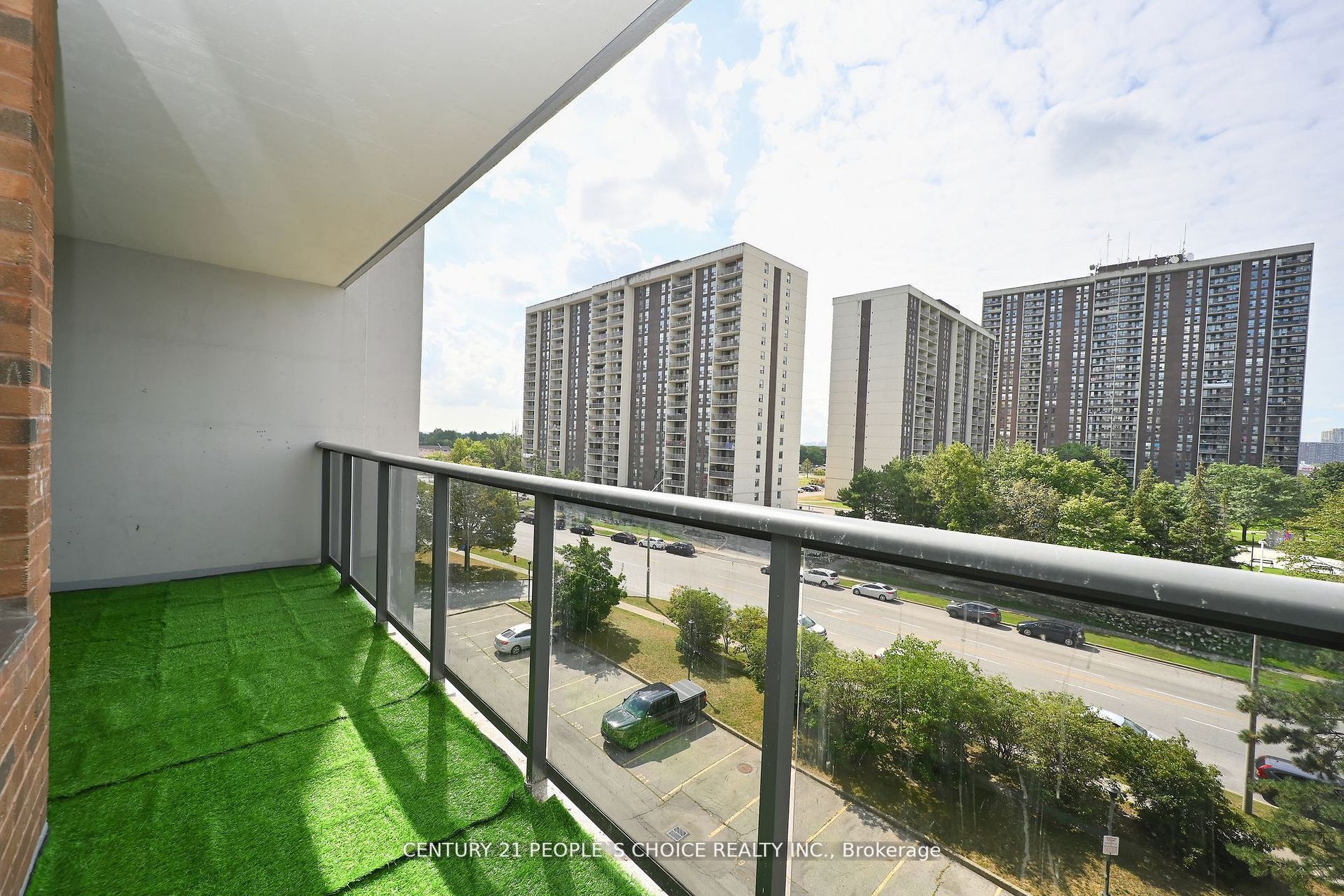17 Knightsbridge Rd, #604