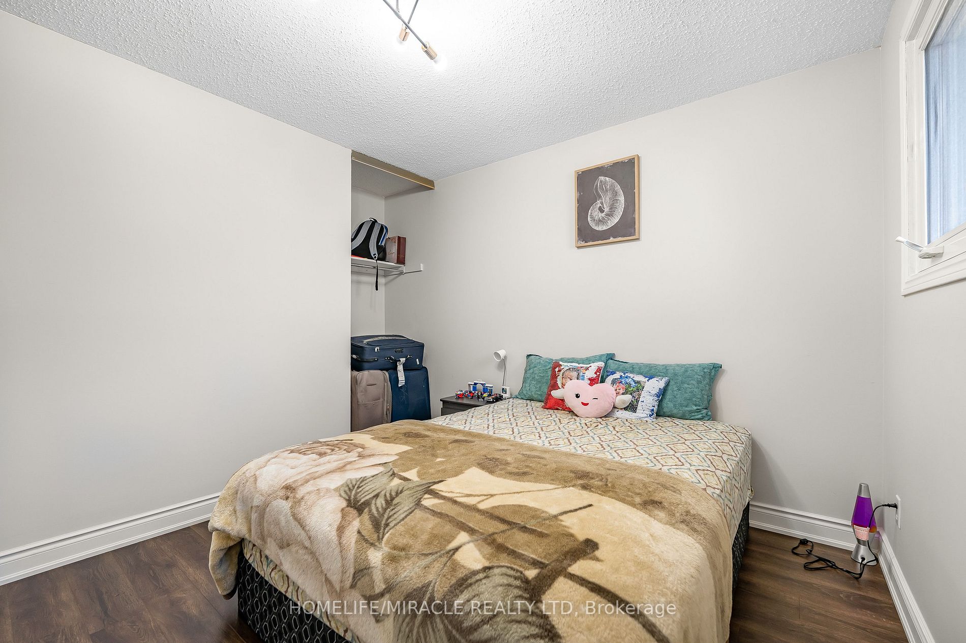 229 Vodden St W