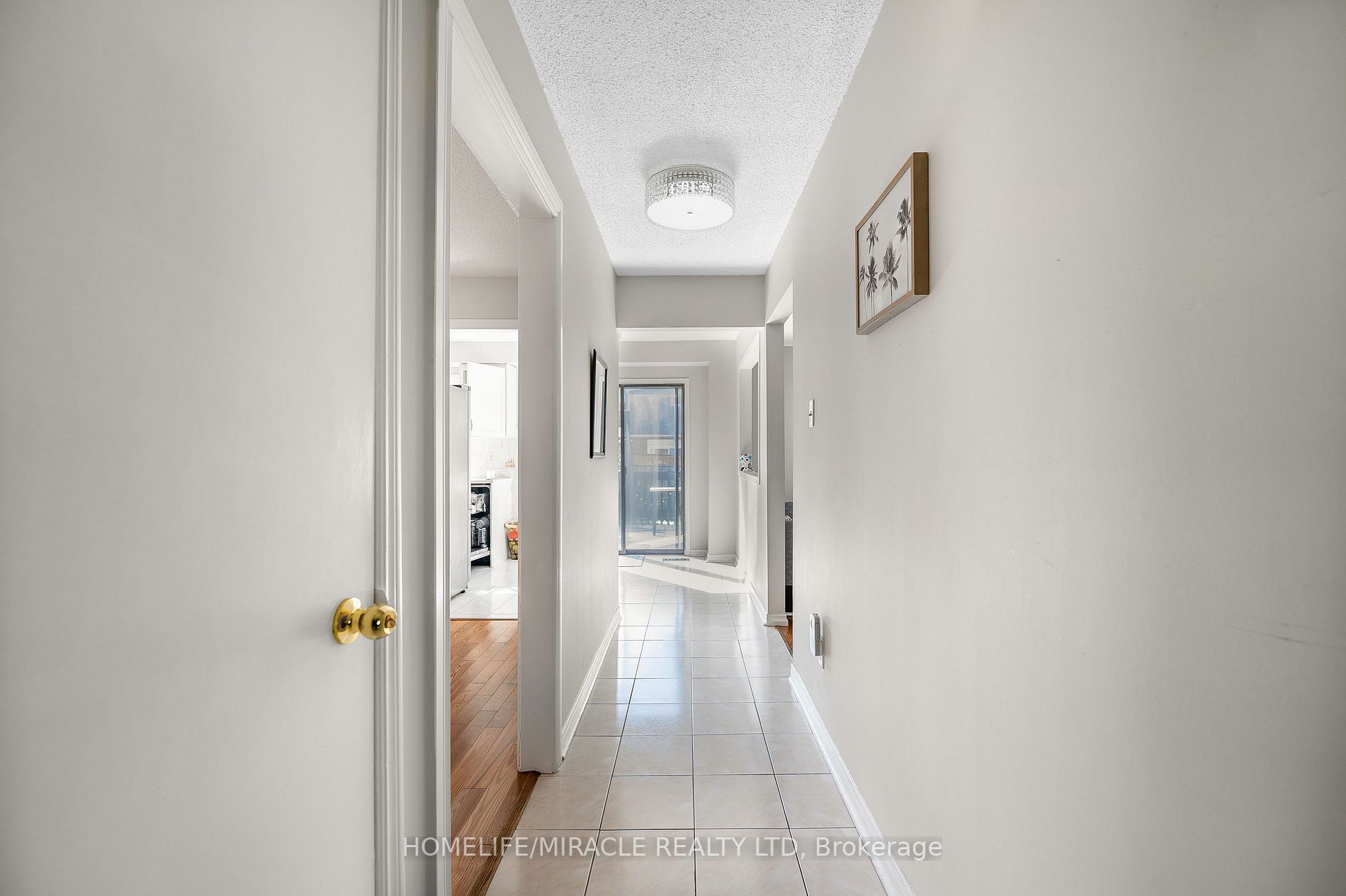 229 Vodden St W