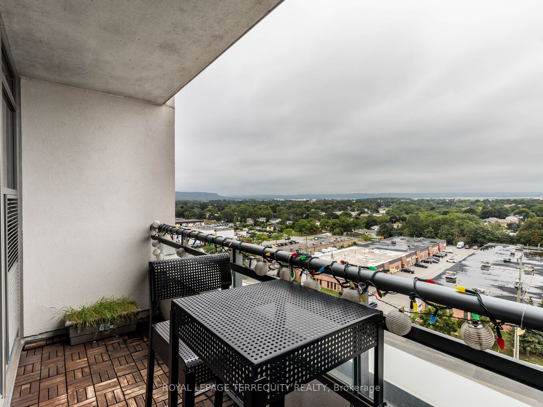 716 Main Street E, #1008