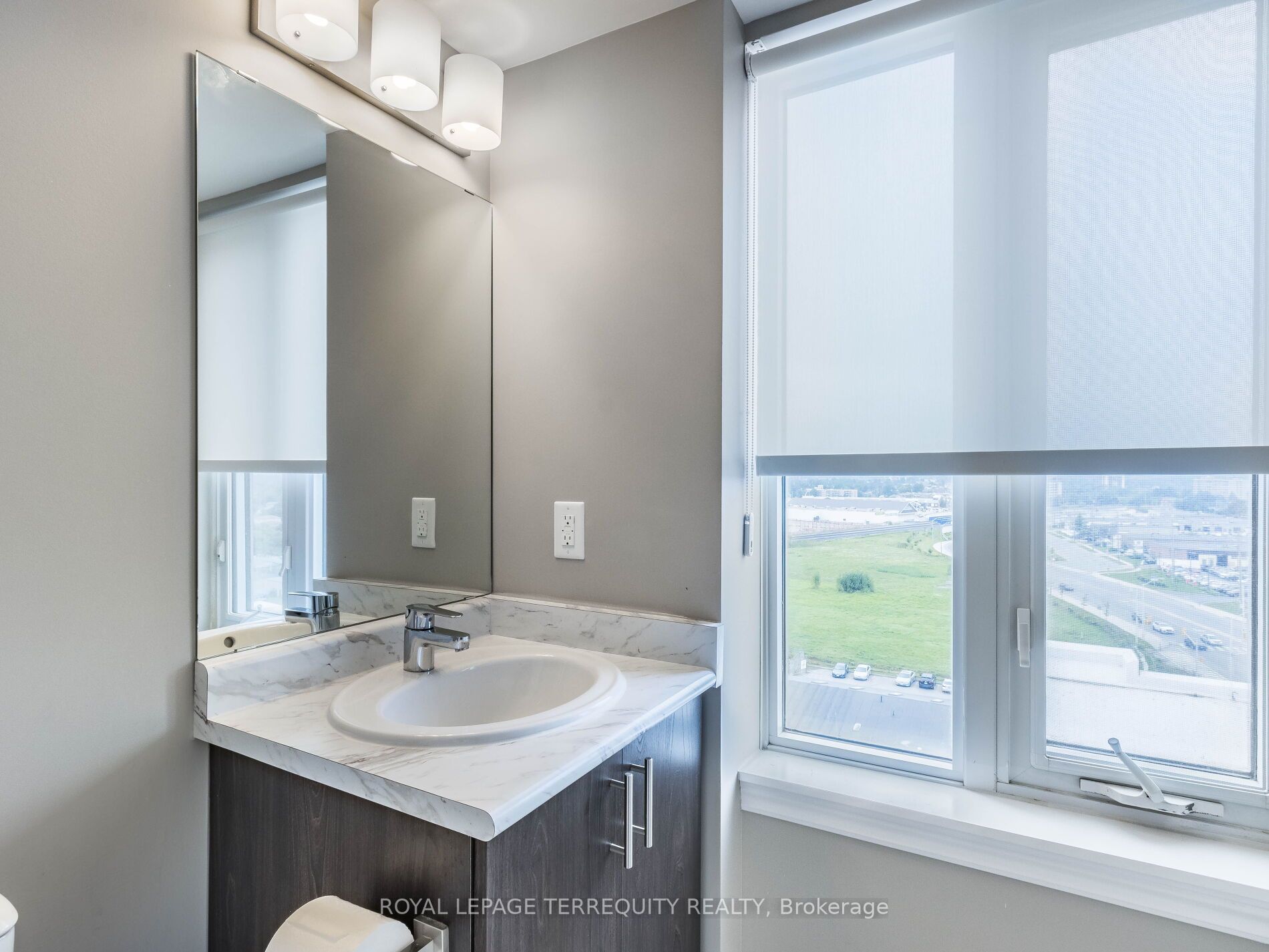 716 Main Street E, #1008